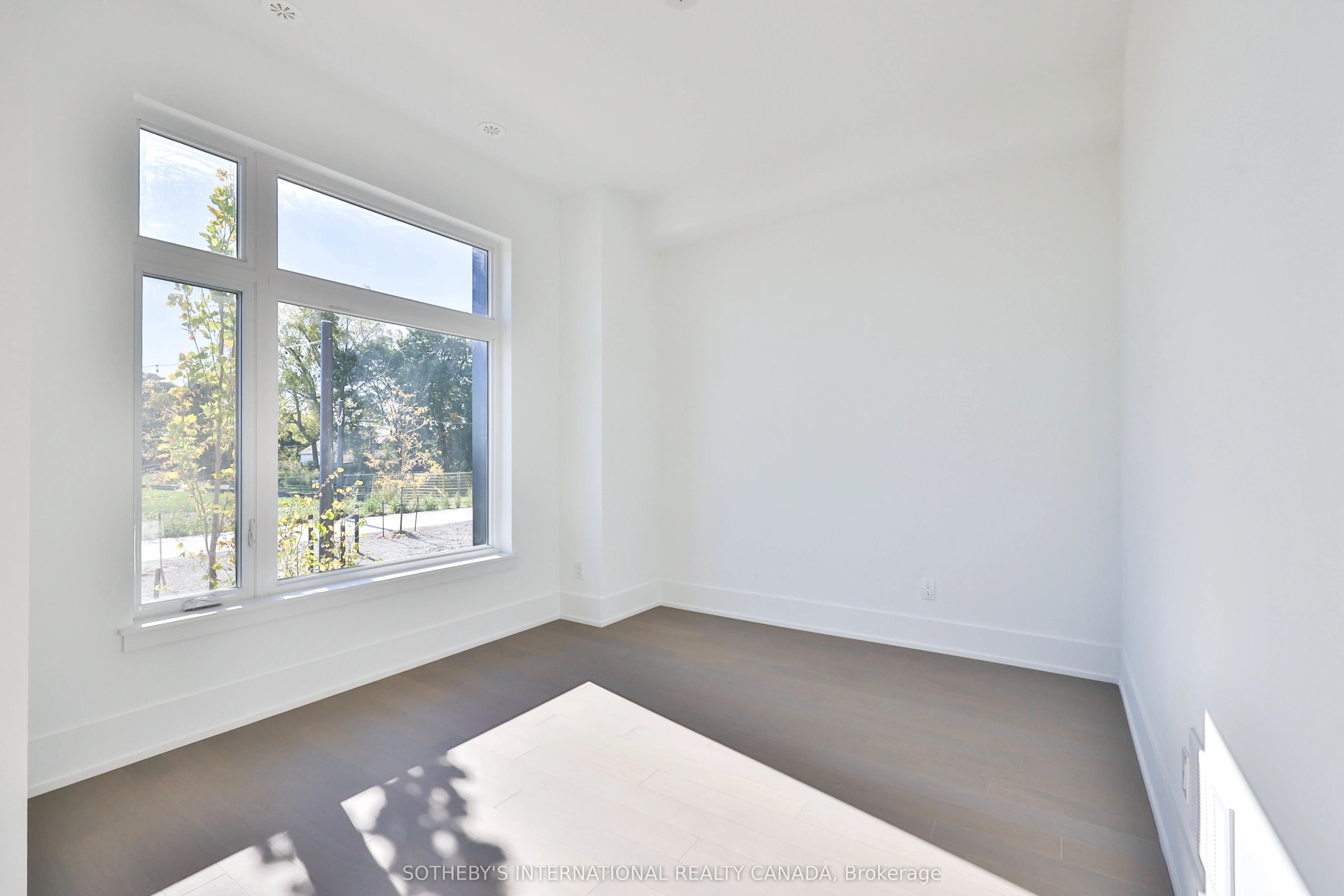 60 Lou Parsons Way Drive, #TH 85