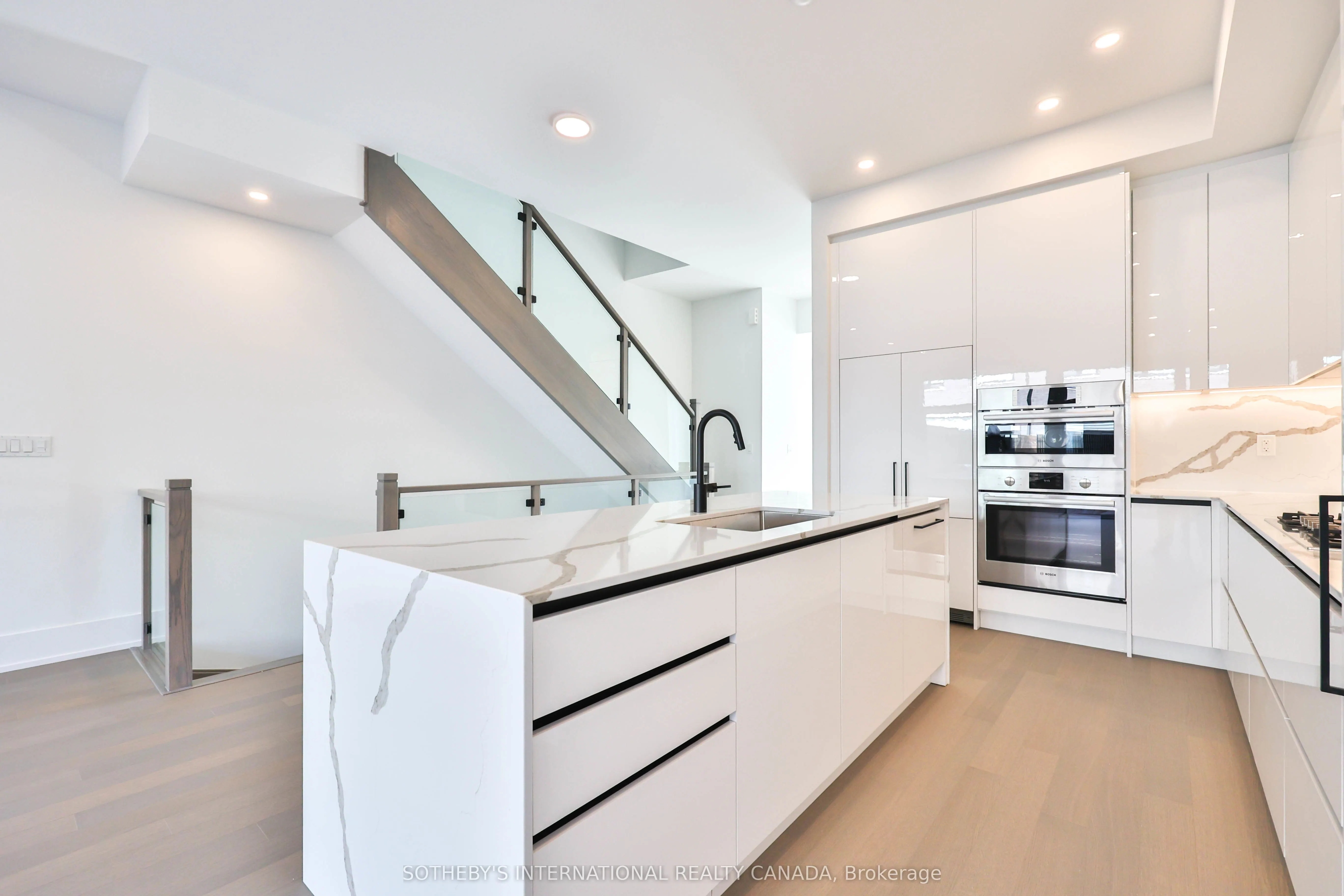 60 Lou Parsons Way Drive, #TH 85