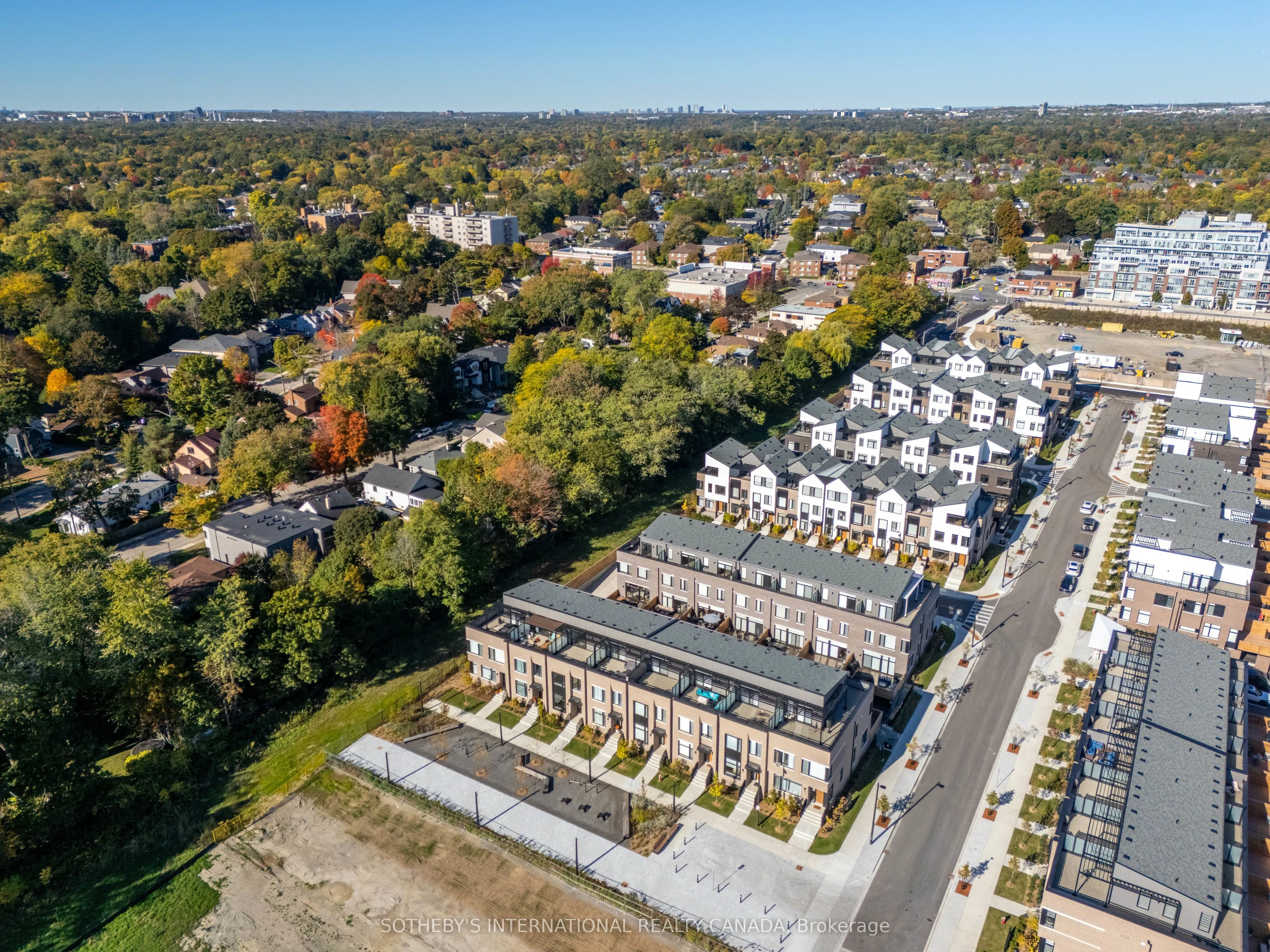 60 Lou Parsons Way Drive, #TH 85