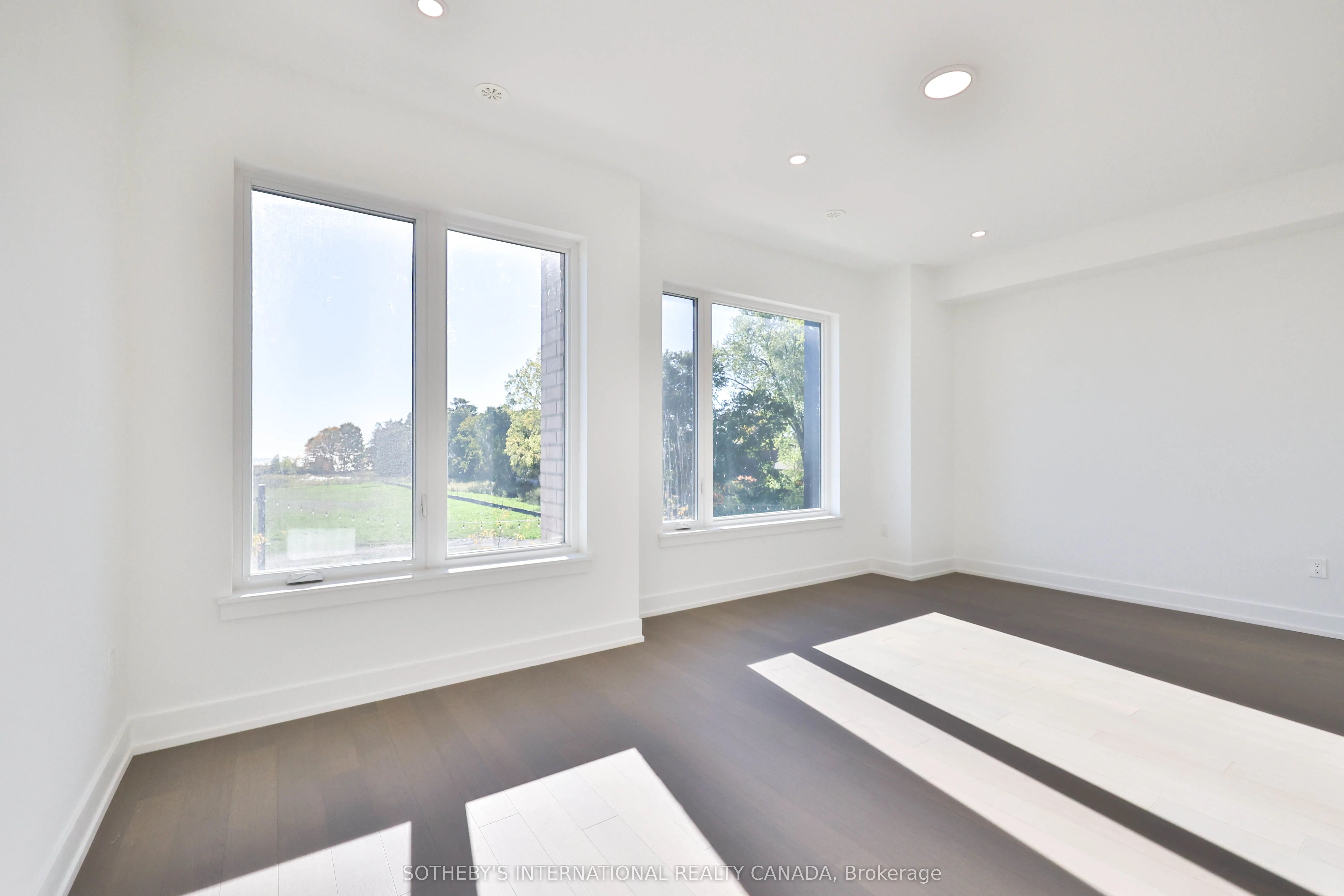 60 Lou Parsons Way Drive, #TH 85