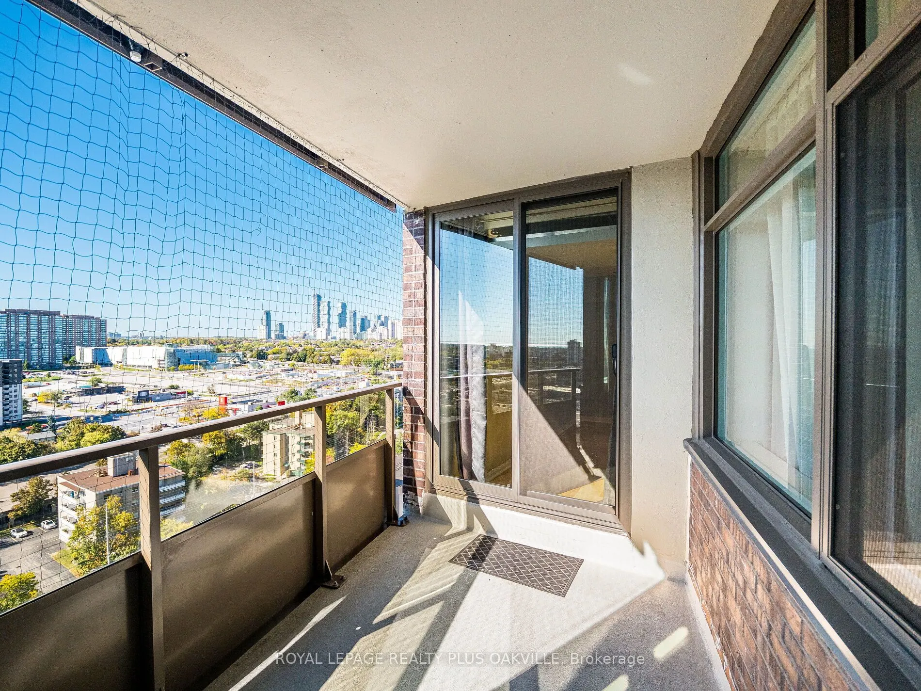 3100 Kirwin Avenue, #2006