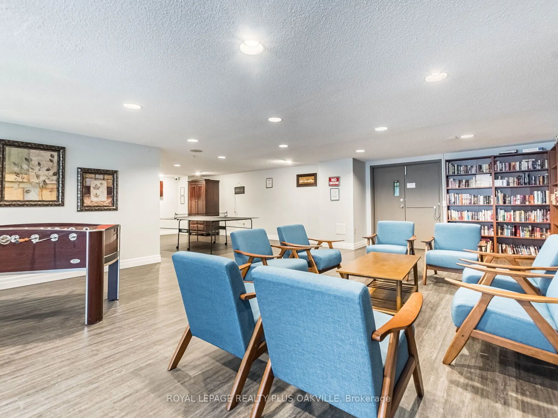 3100 Kirwin Avenue, #2006