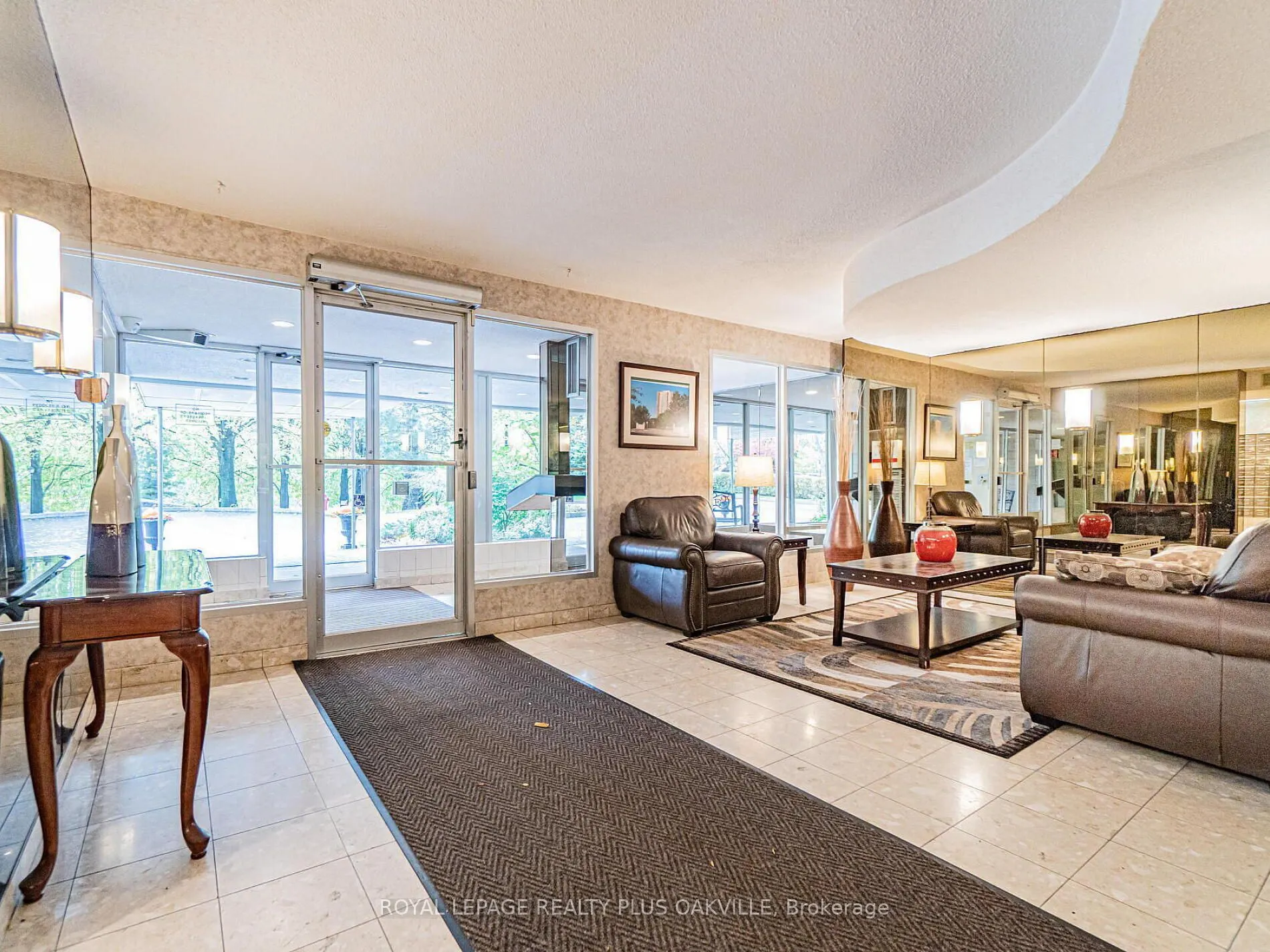 3100 Kirwin Avenue, #2006