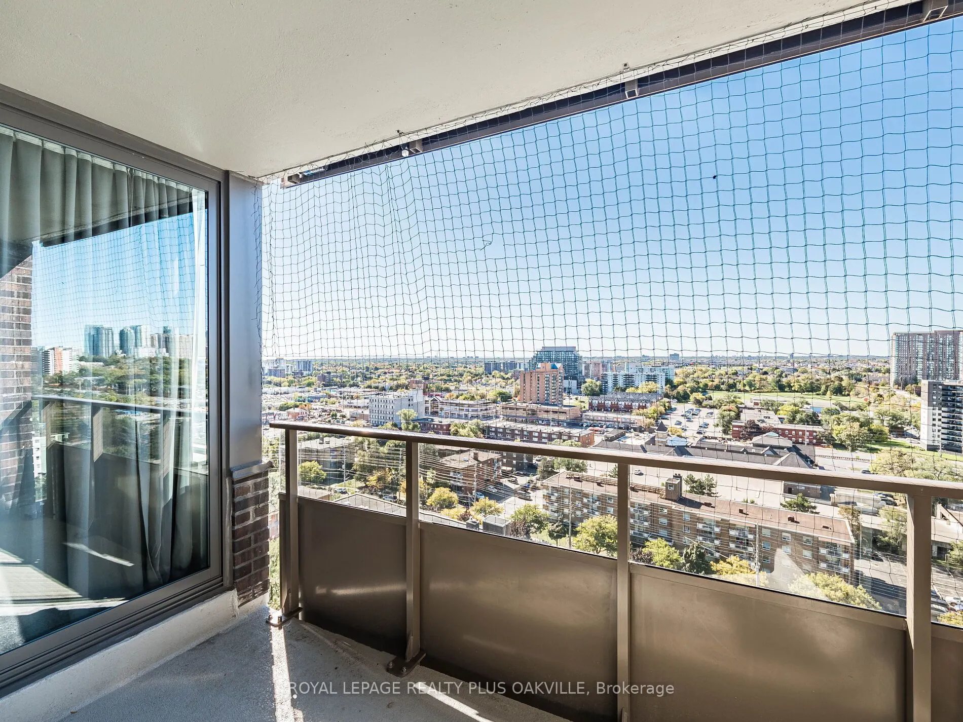 3100 Kirwin Avenue, #2006