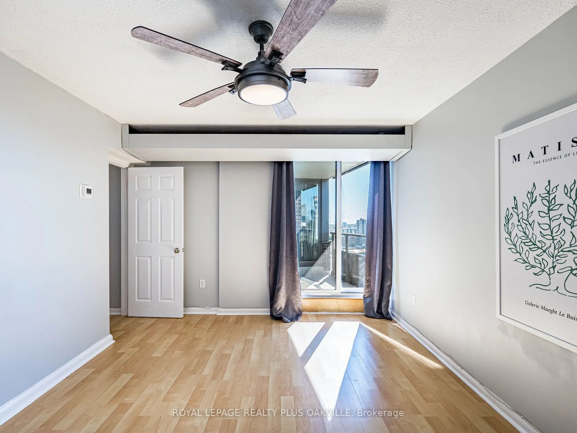 3100 Kirwin Avenue, #2006