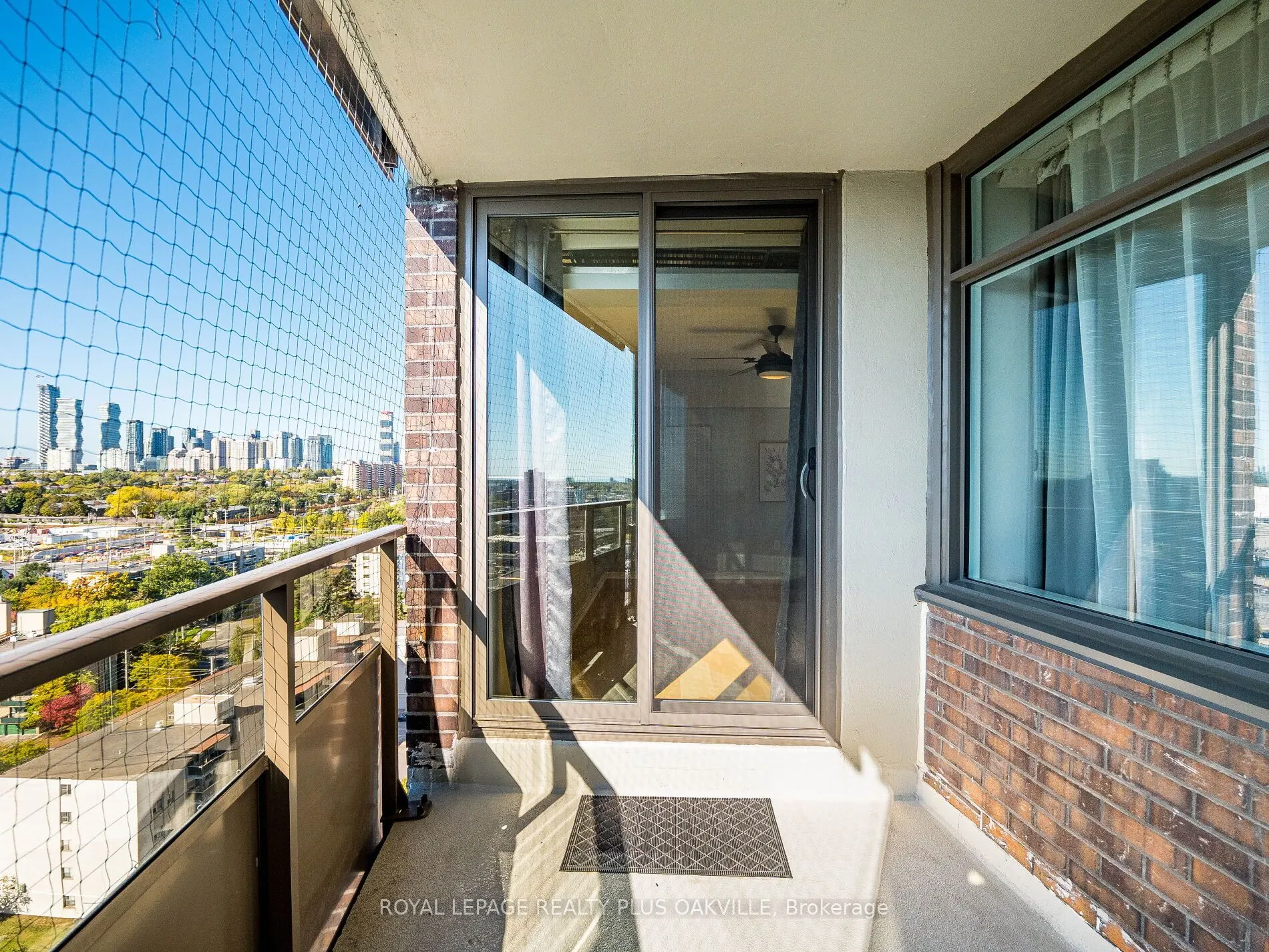 3100 Kirwin Avenue, #2006