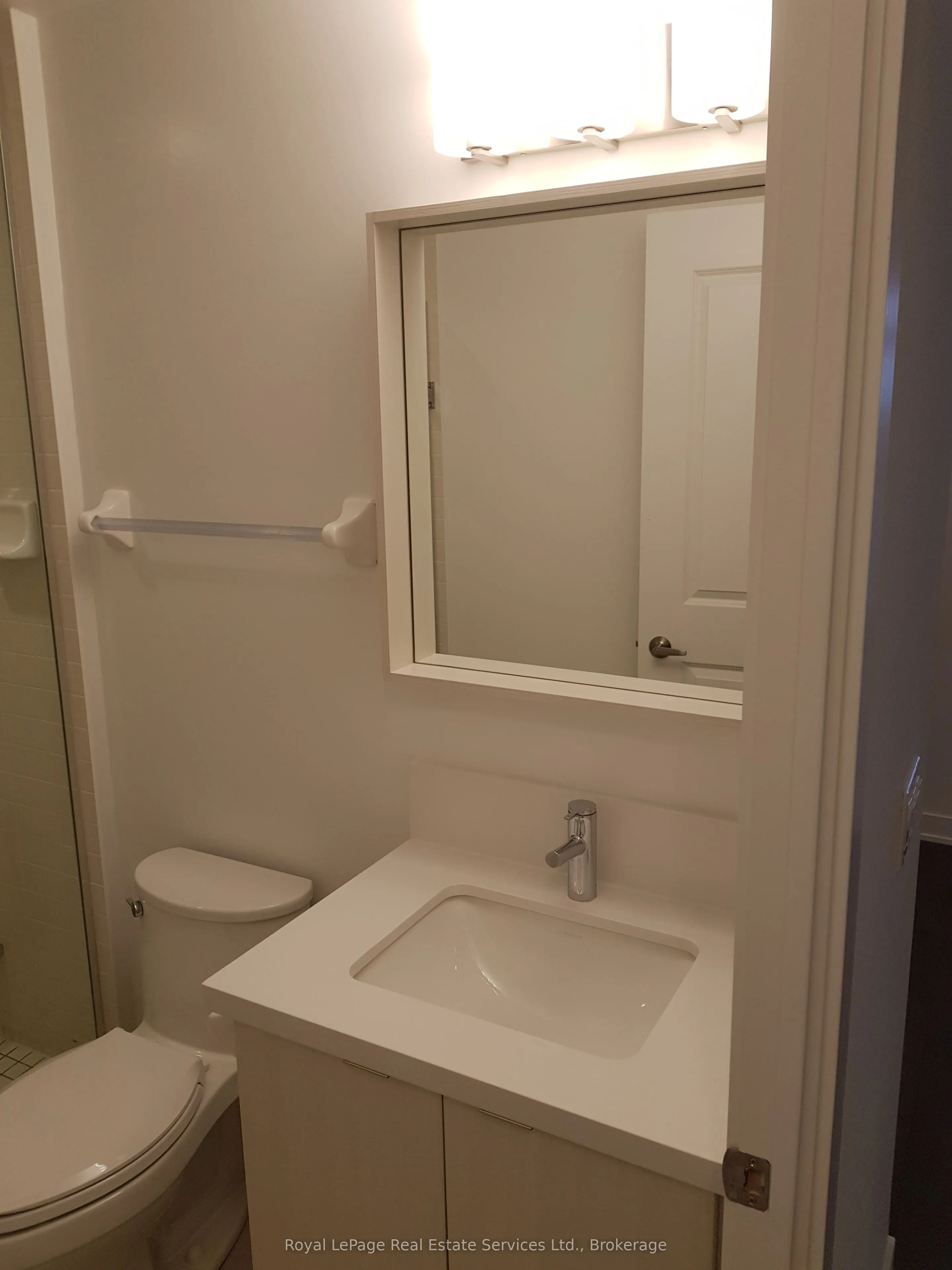 4699 Glen Erin Drive, #810