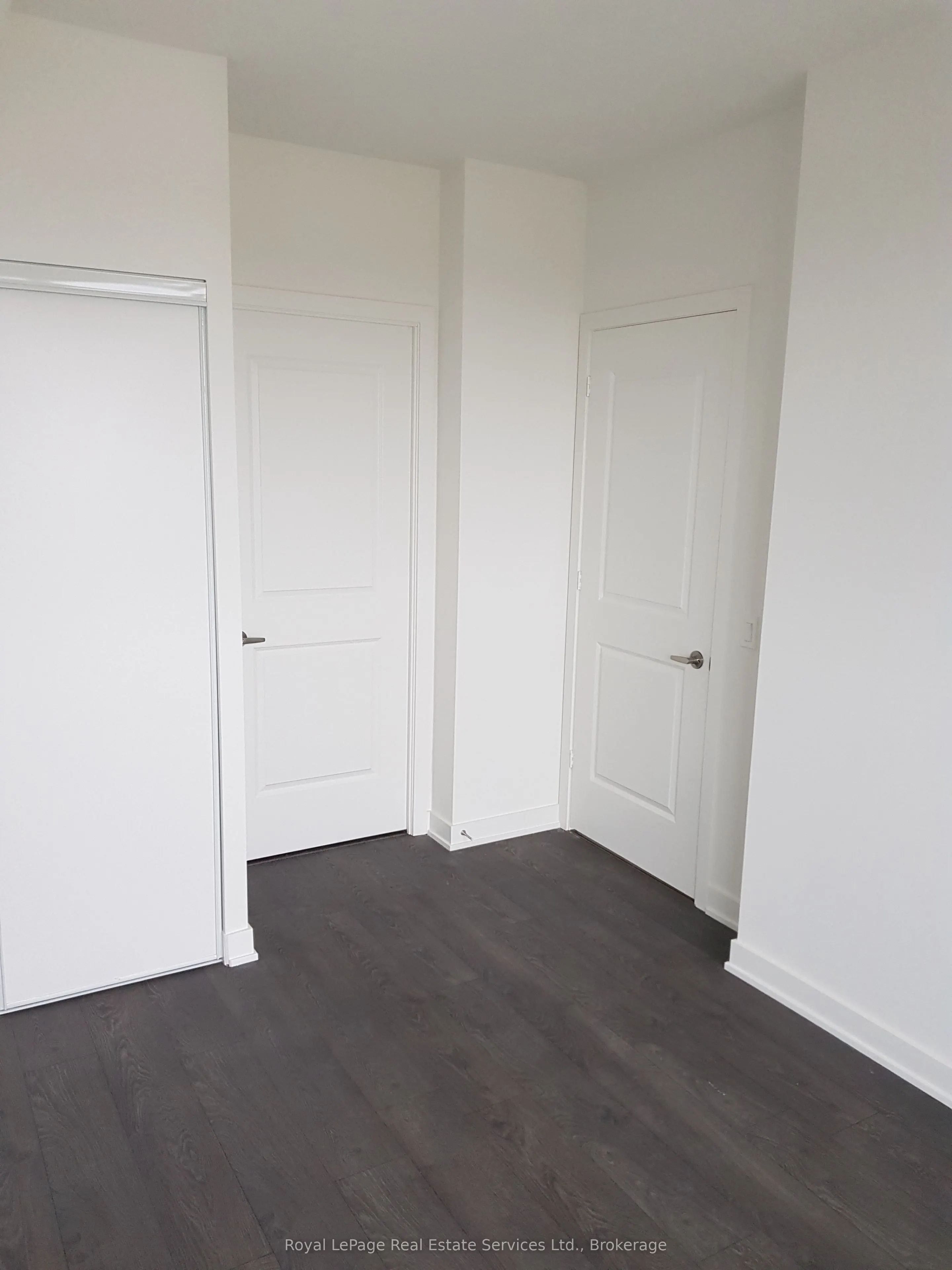 4699 Glen Erin Drive, #810