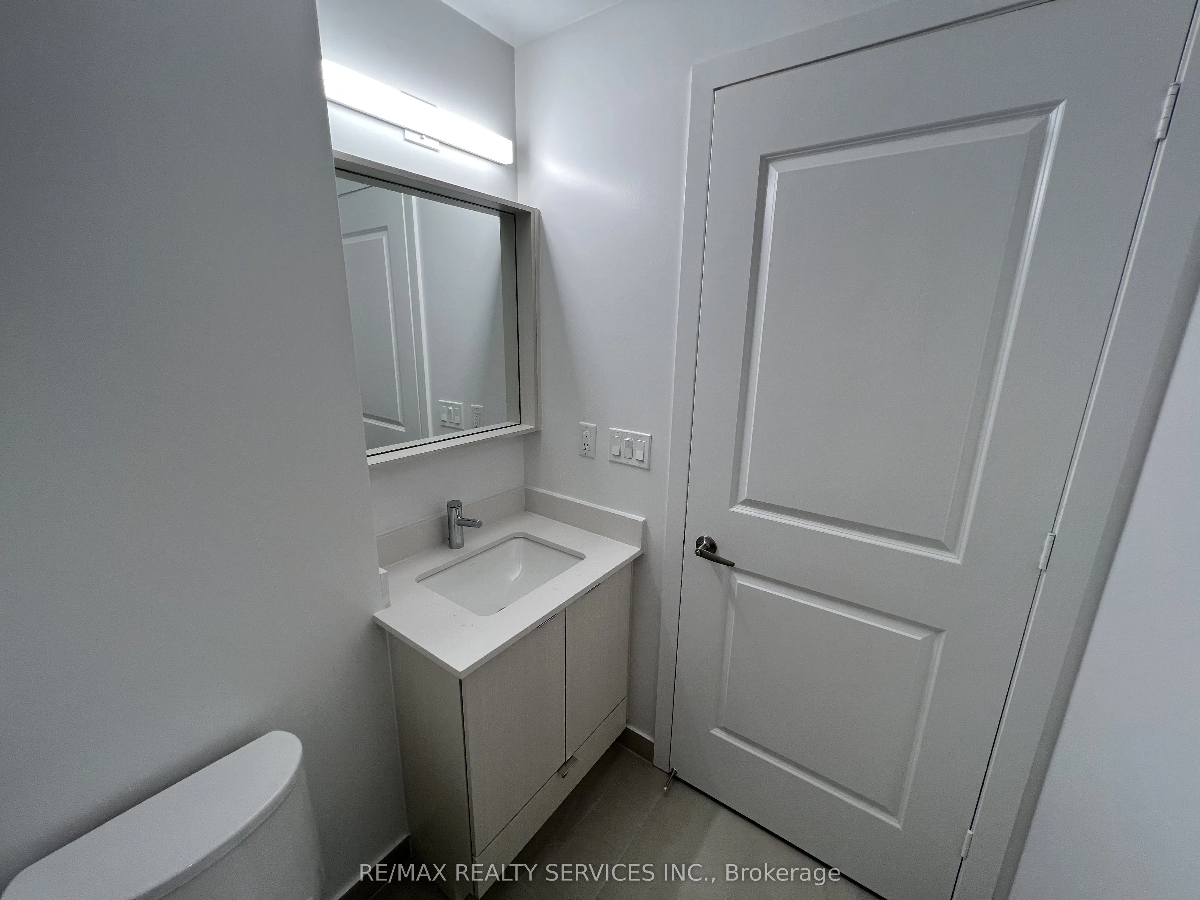 4655 Metcalfe Avenue N, #2209B