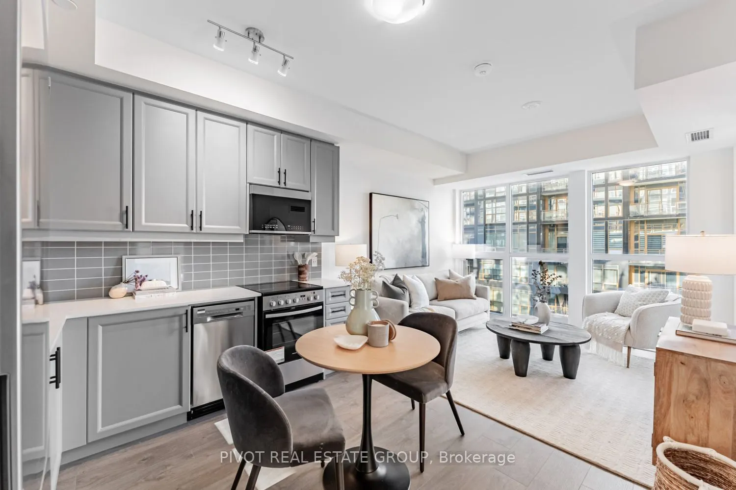 2343 Khalsa Gate, #438