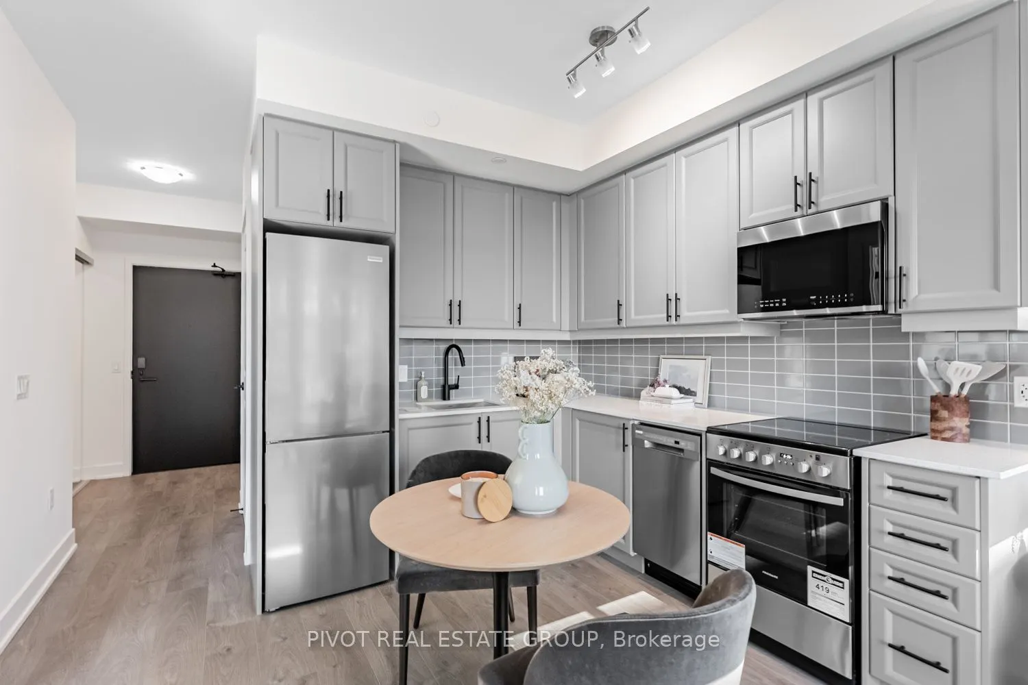 2343 Khalsa Gate, #438