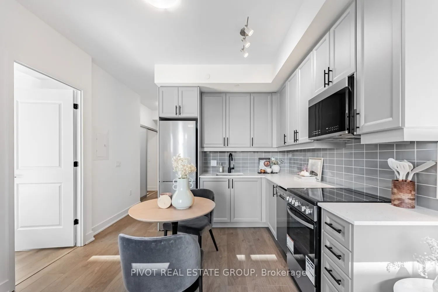 2343 Khalsa Gate, #438