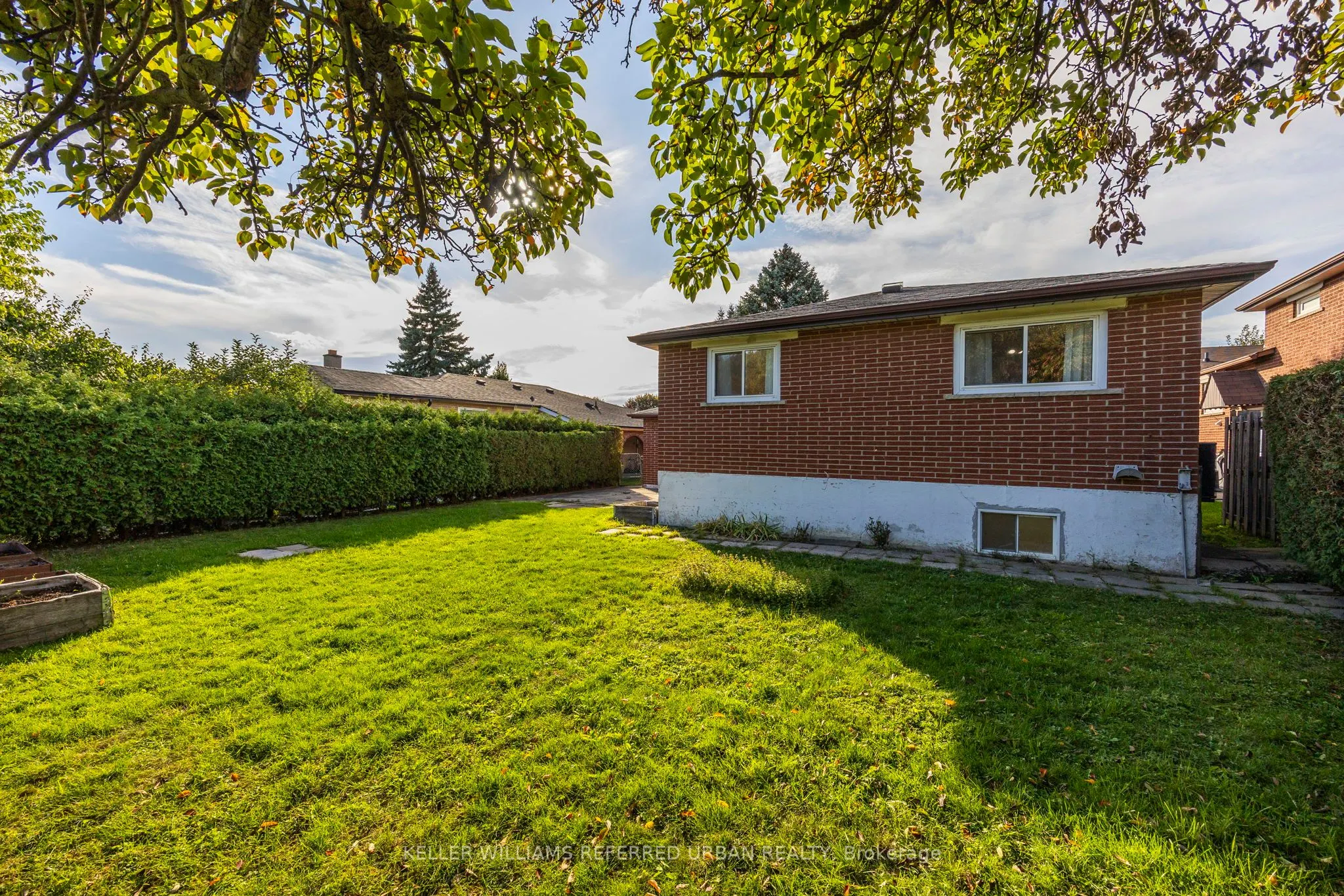 17 Madron Crescent