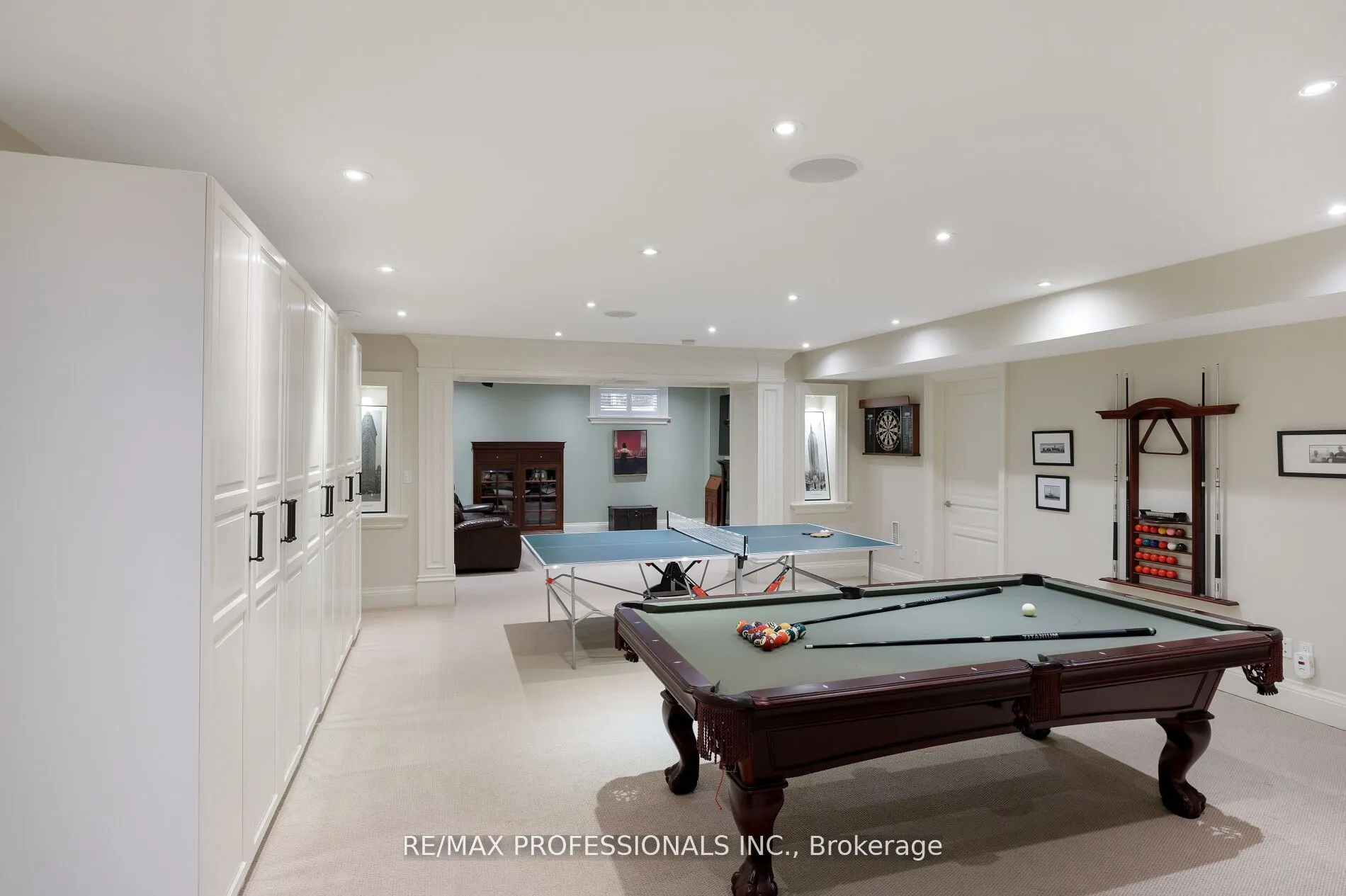 56 Ravenscrest Drive