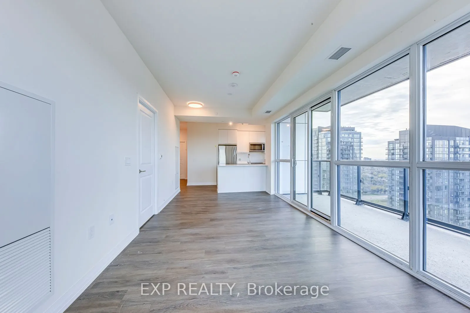 15 Watergarden Drive, #1906