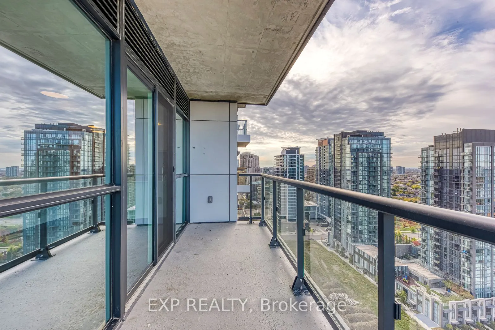 15 Watergarden Drive, #1906
