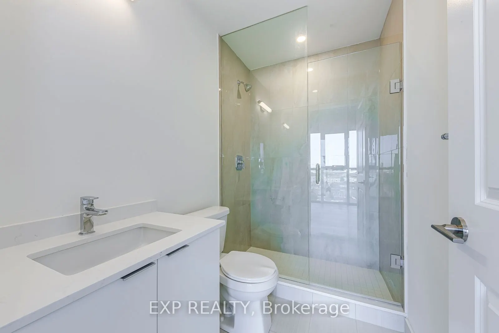 15 Watergarden Drive, #1906