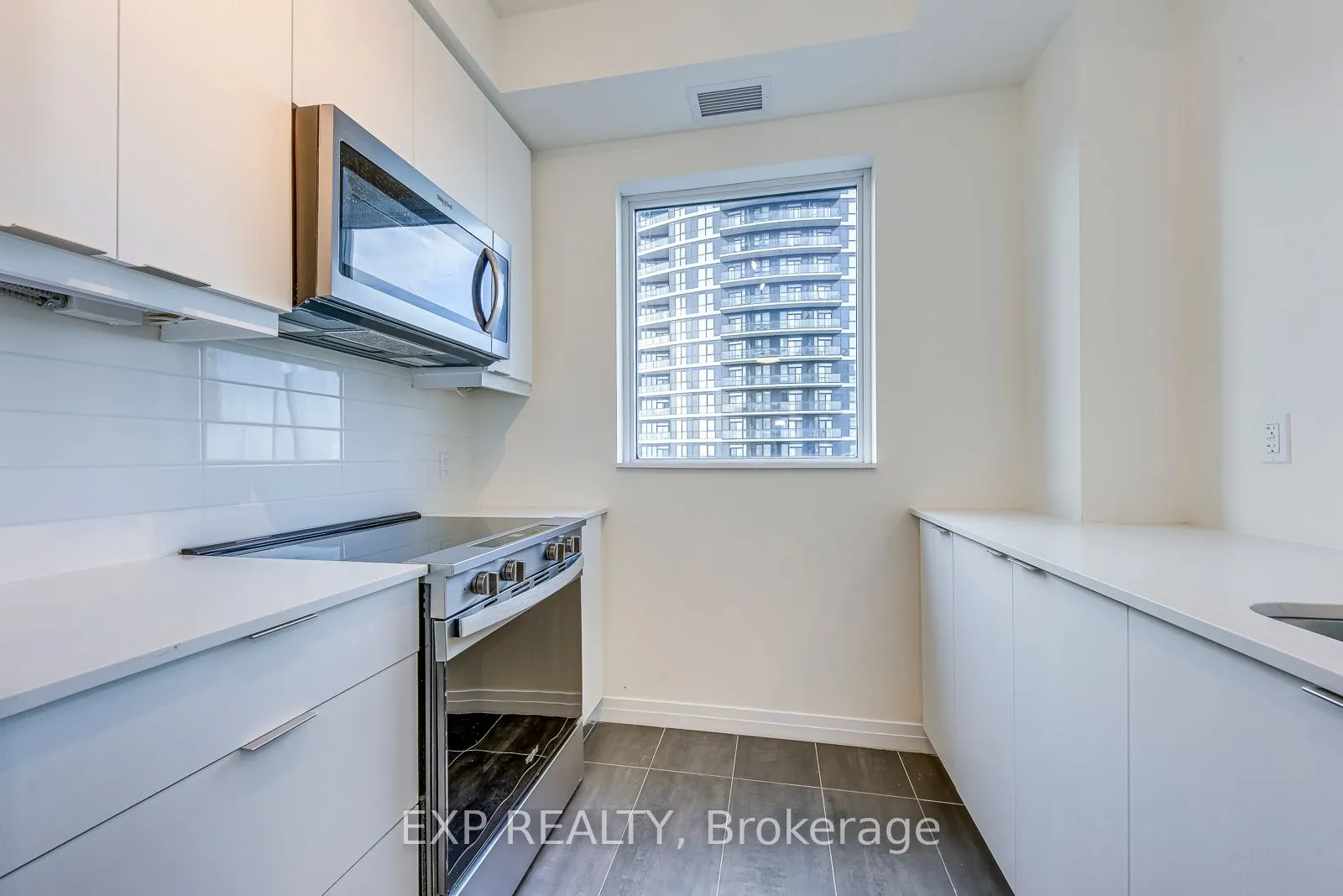15 Watergarden Drive, #1906