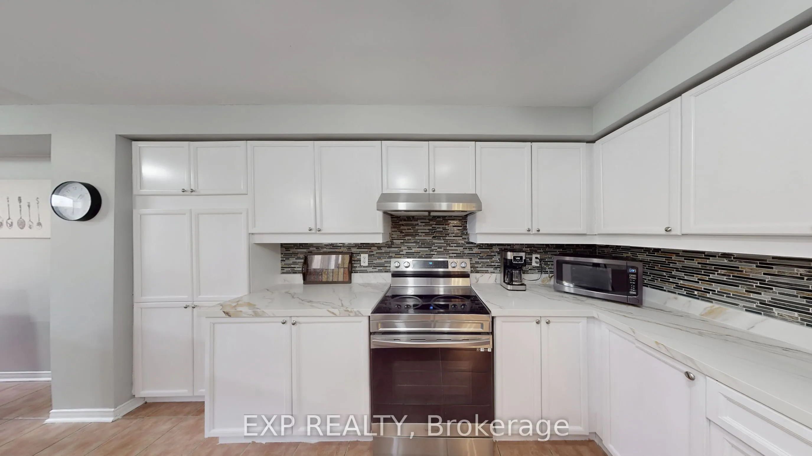 3896 Lacman Trail