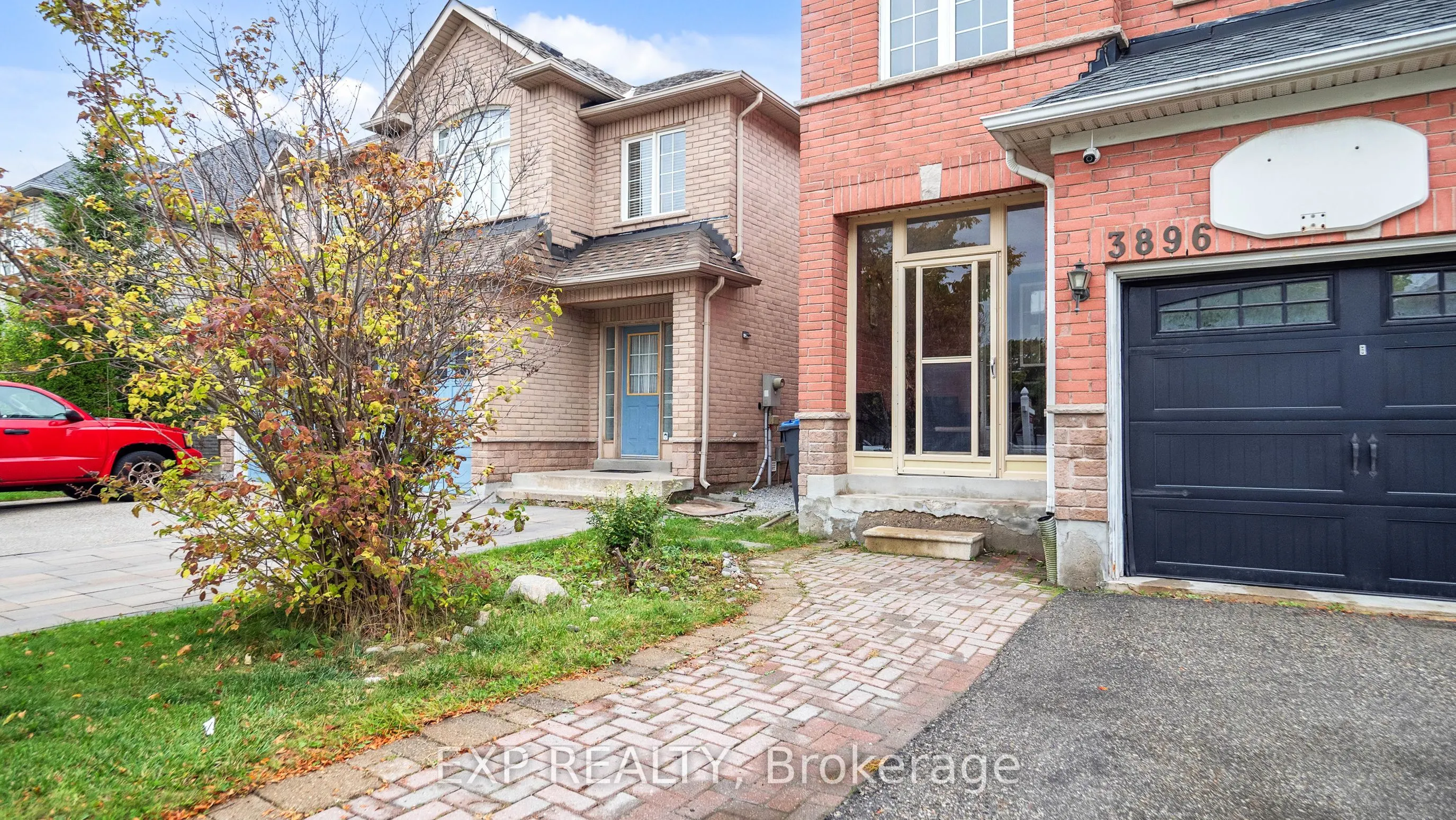 3896 Lacman Trail