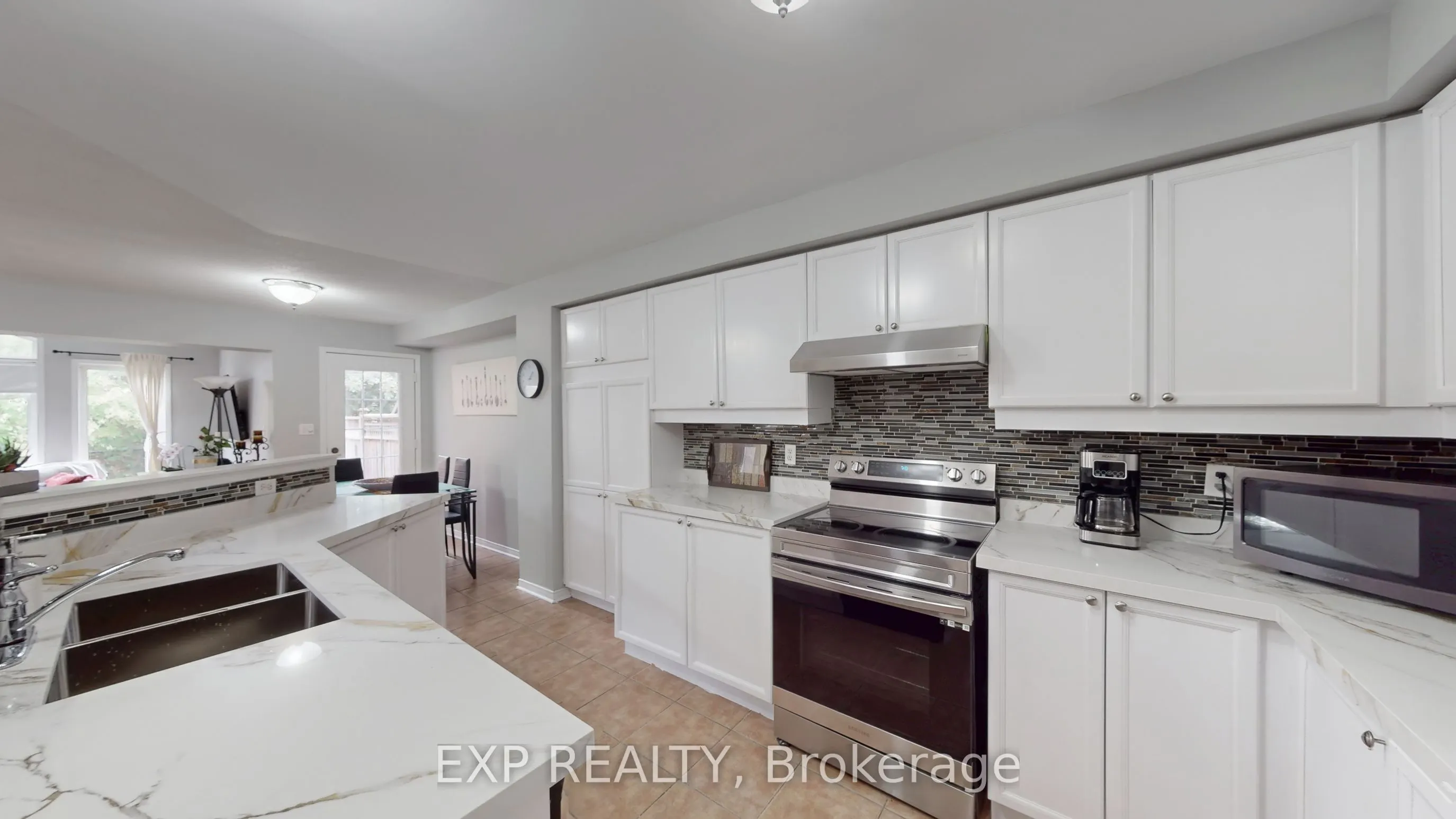 3896 Lacman Trail