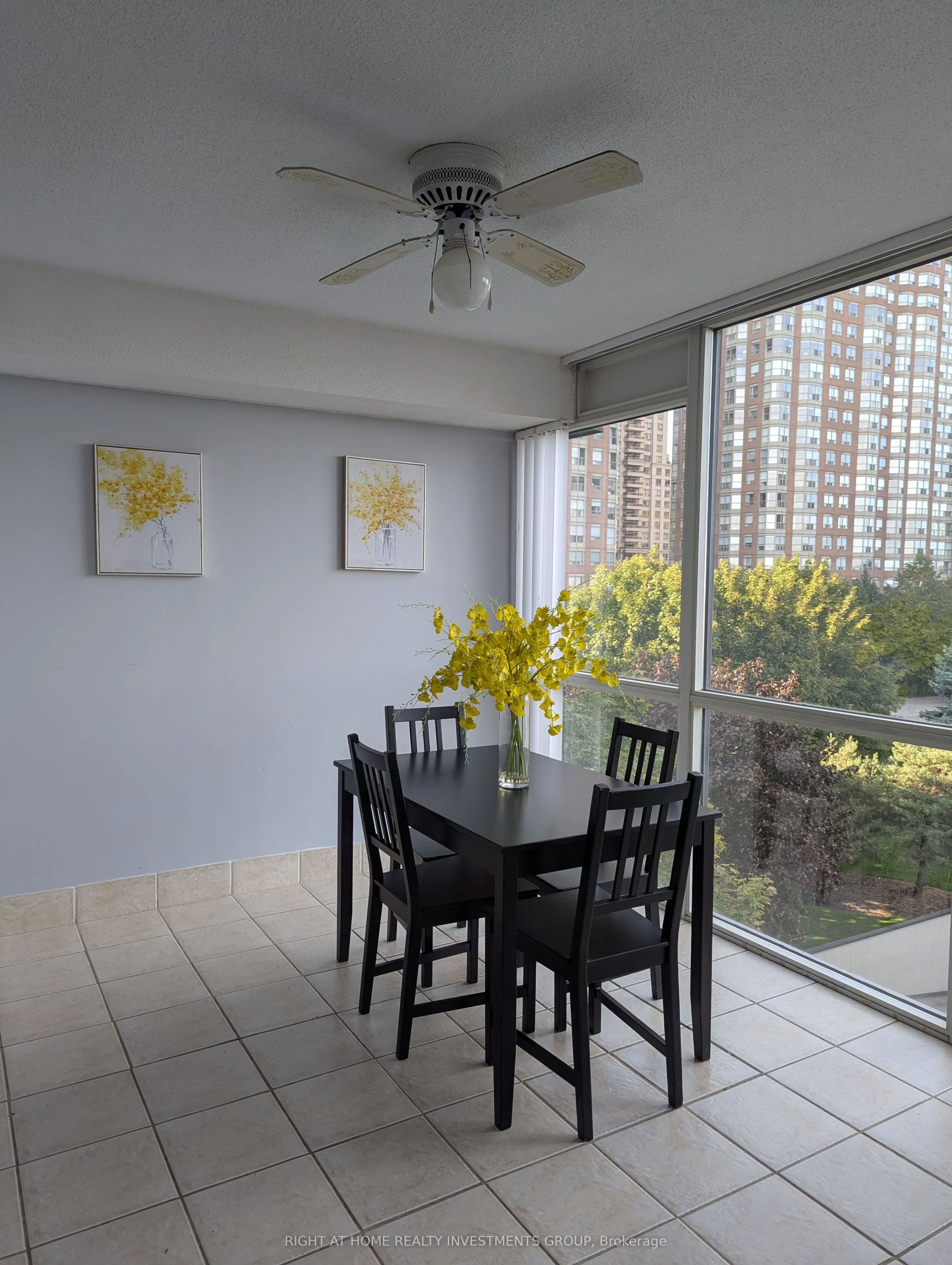 350 Webb Drive, #512