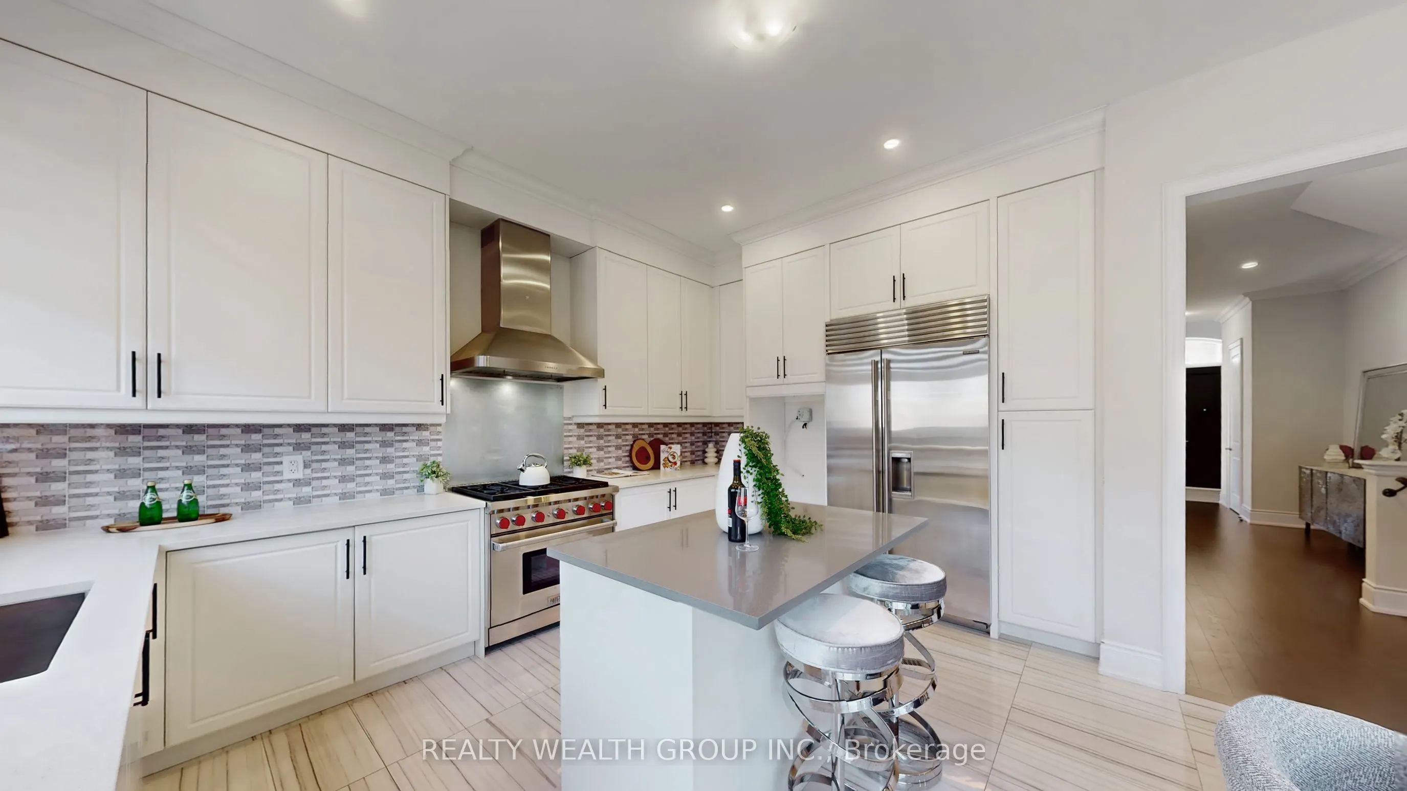 2421 Irene Crescent