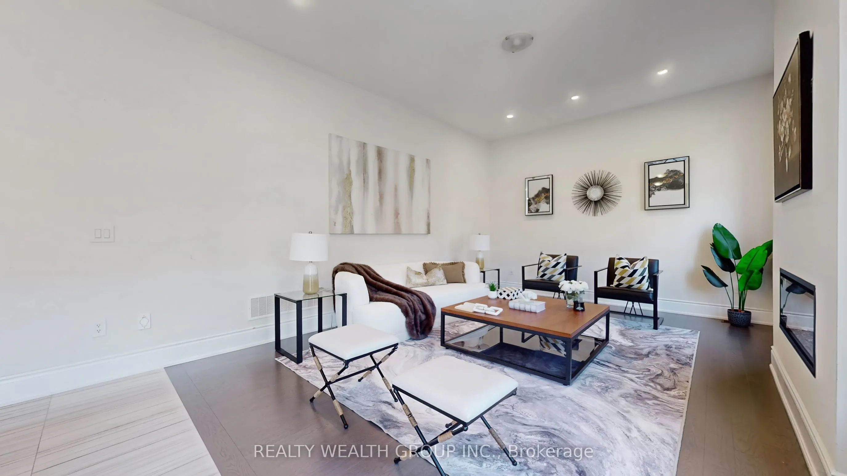 2421 Irene Crescent