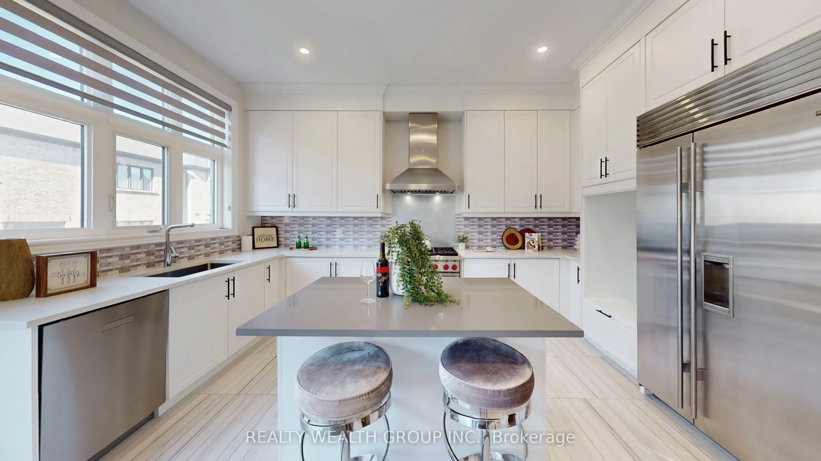 2421 Irene Crescent