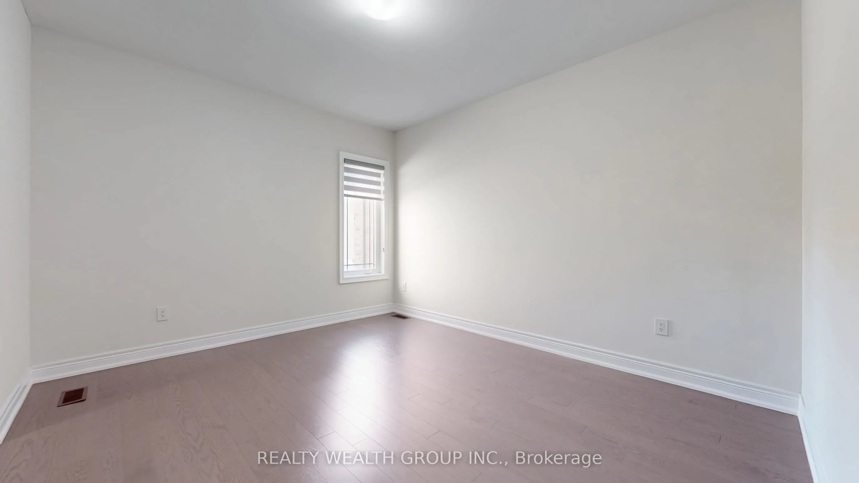 2421 Irene Crescent