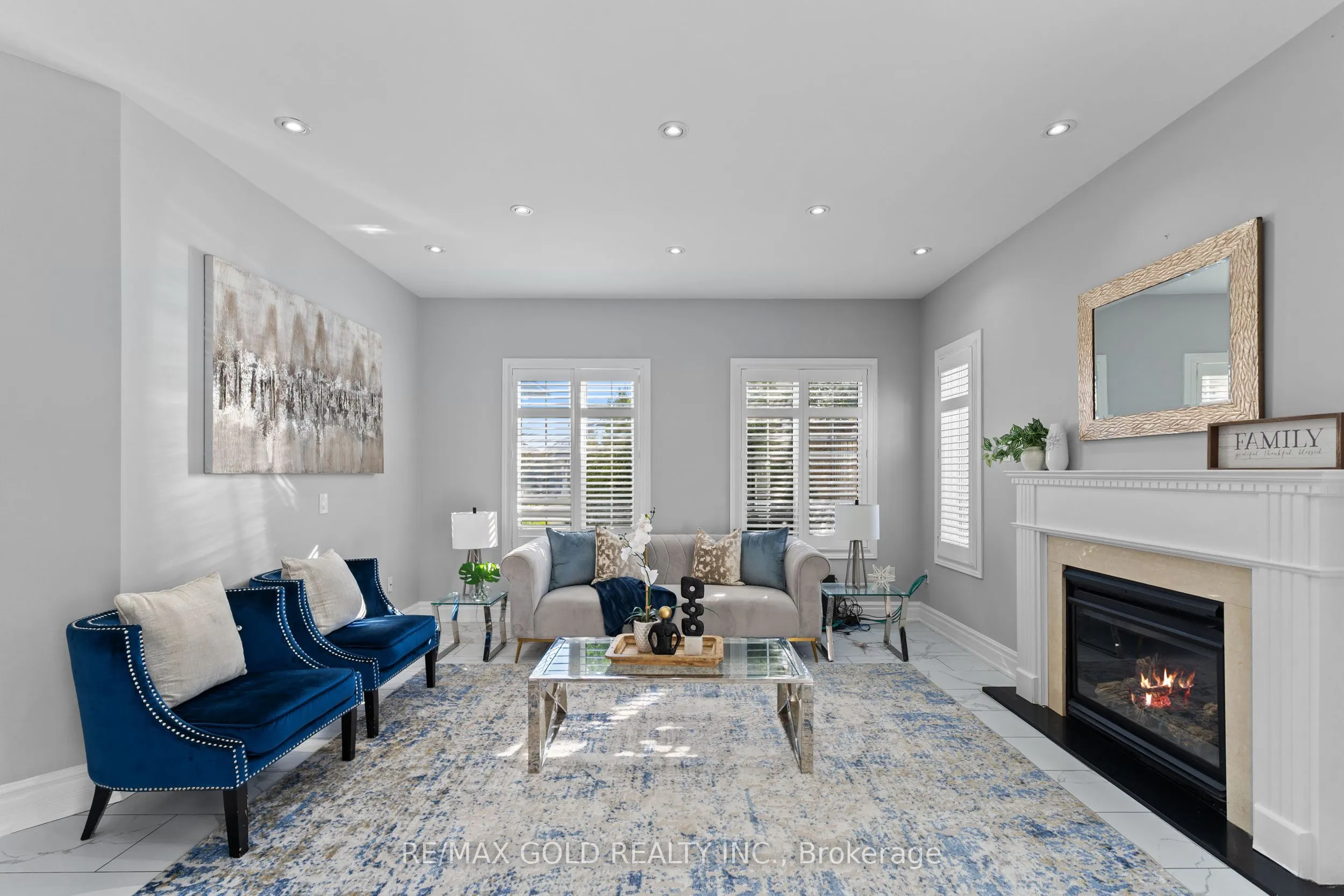 2 Revelstoke Place