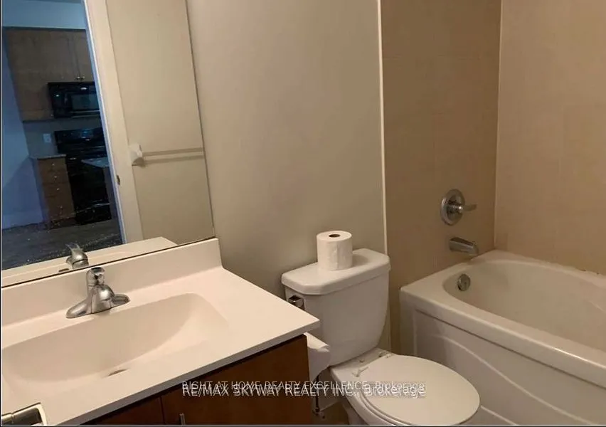 330 Burnhamthorpe Road W, #2906