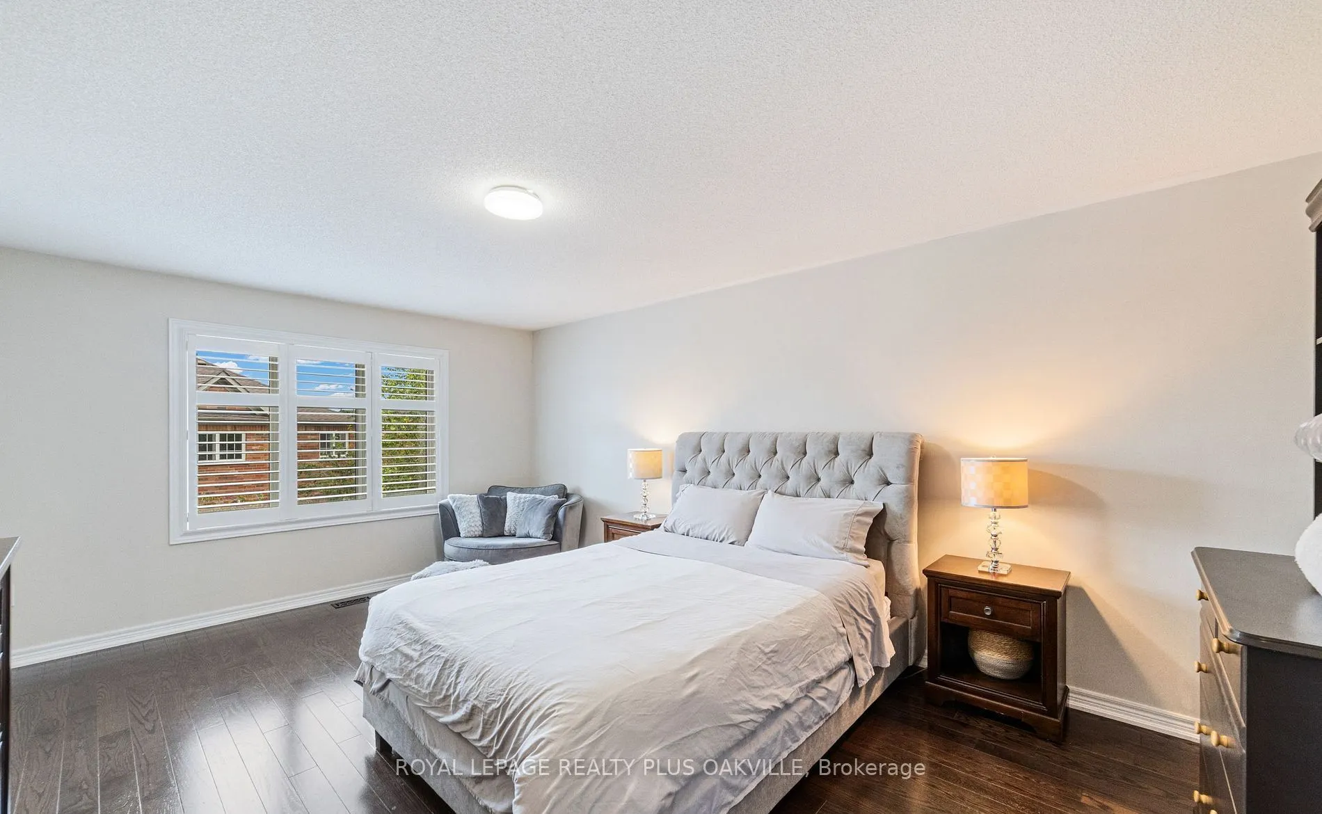 37 Diamond Leaf Lane
