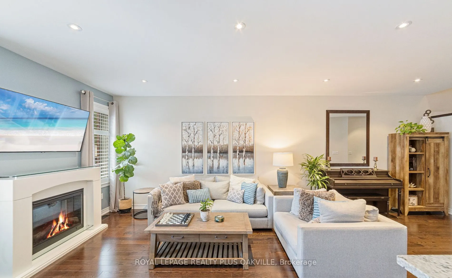 37 Diamond Leaf Lane