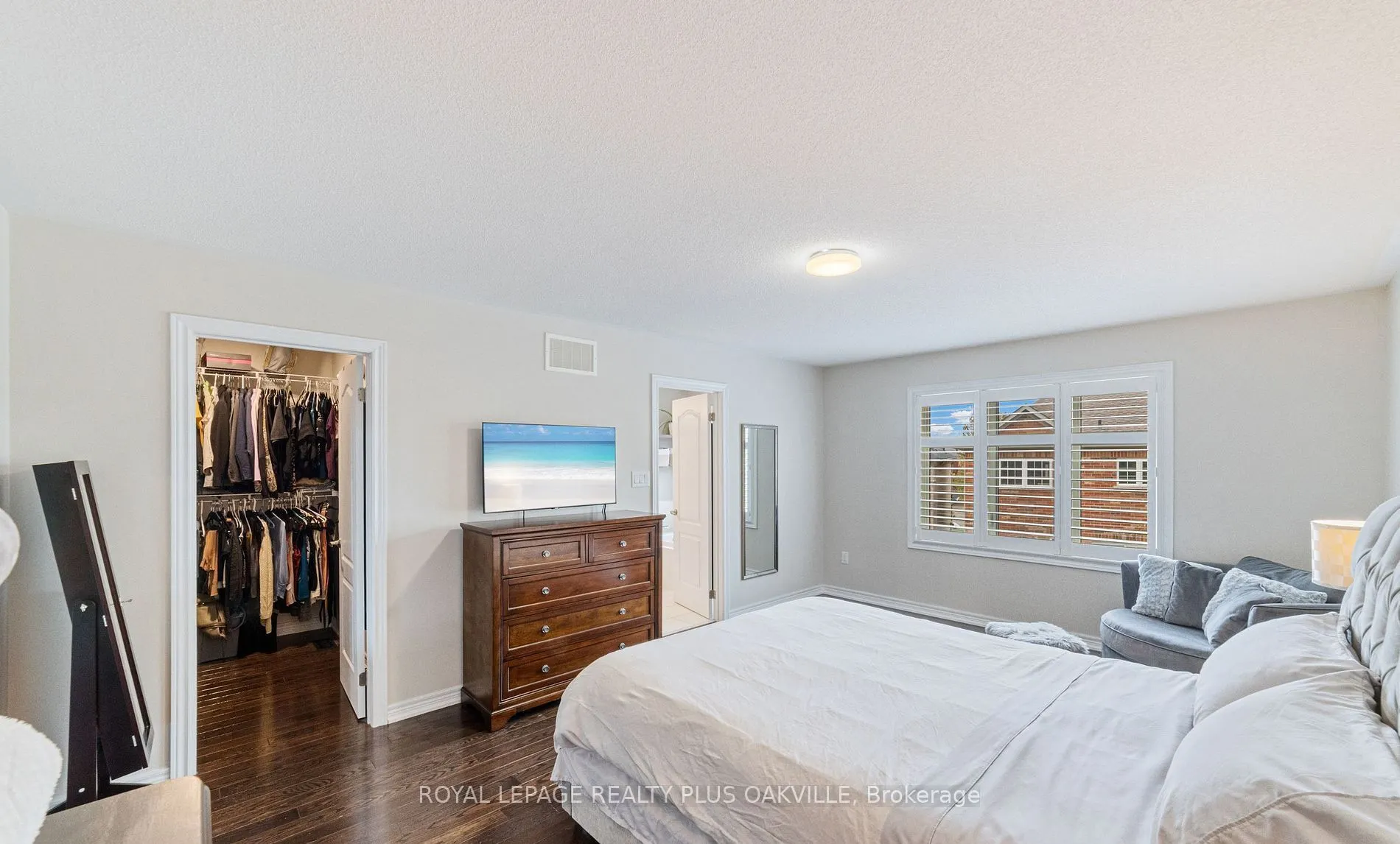 37 Diamond Leaf Lane