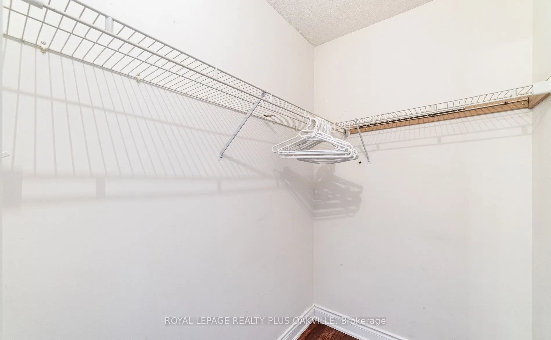 365 Turnberry Crescent