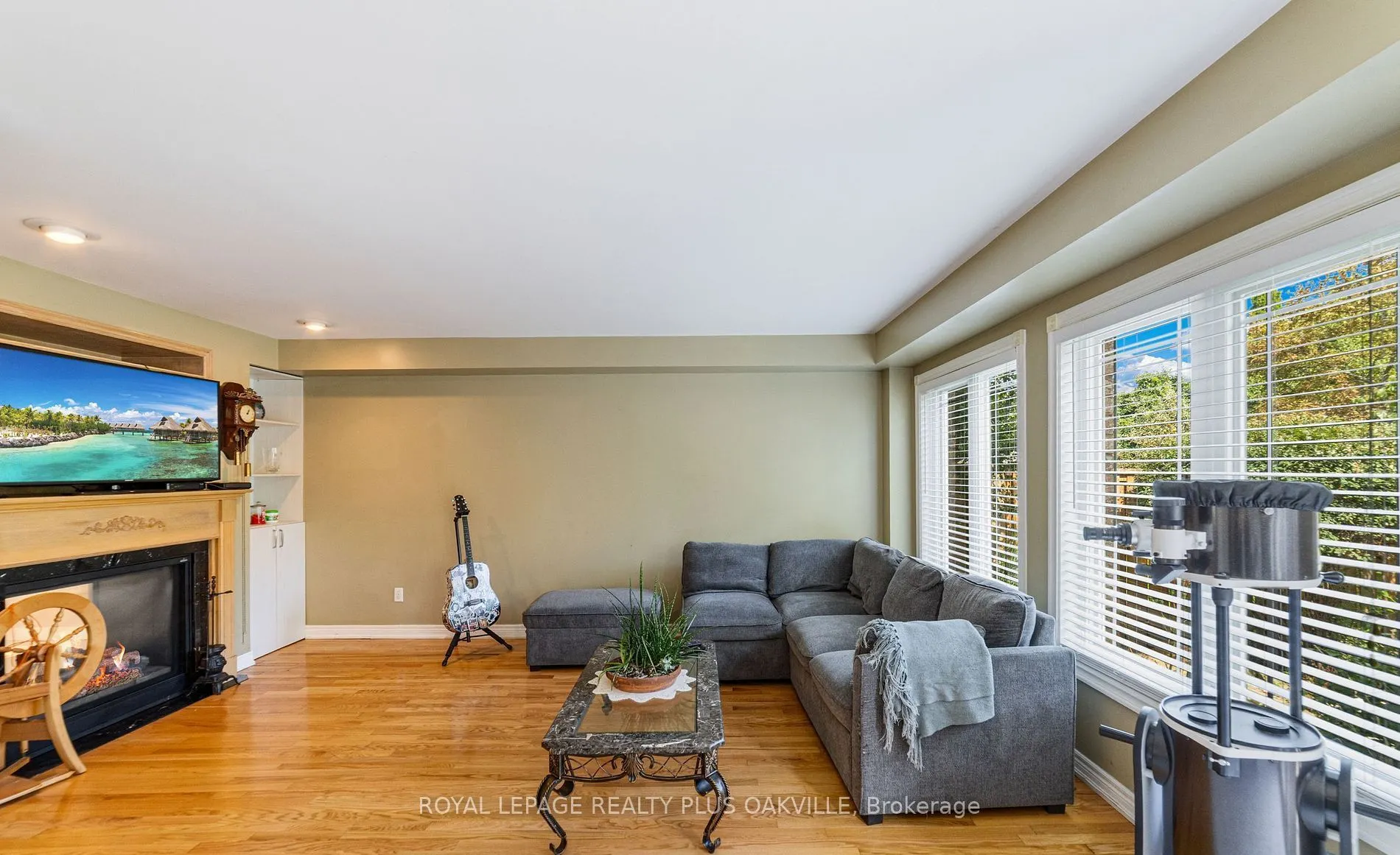 365 Turnberry Crescent