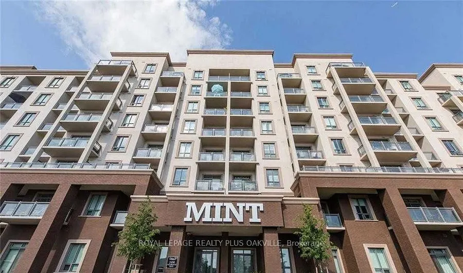 2490 Old Bronte Road, #221