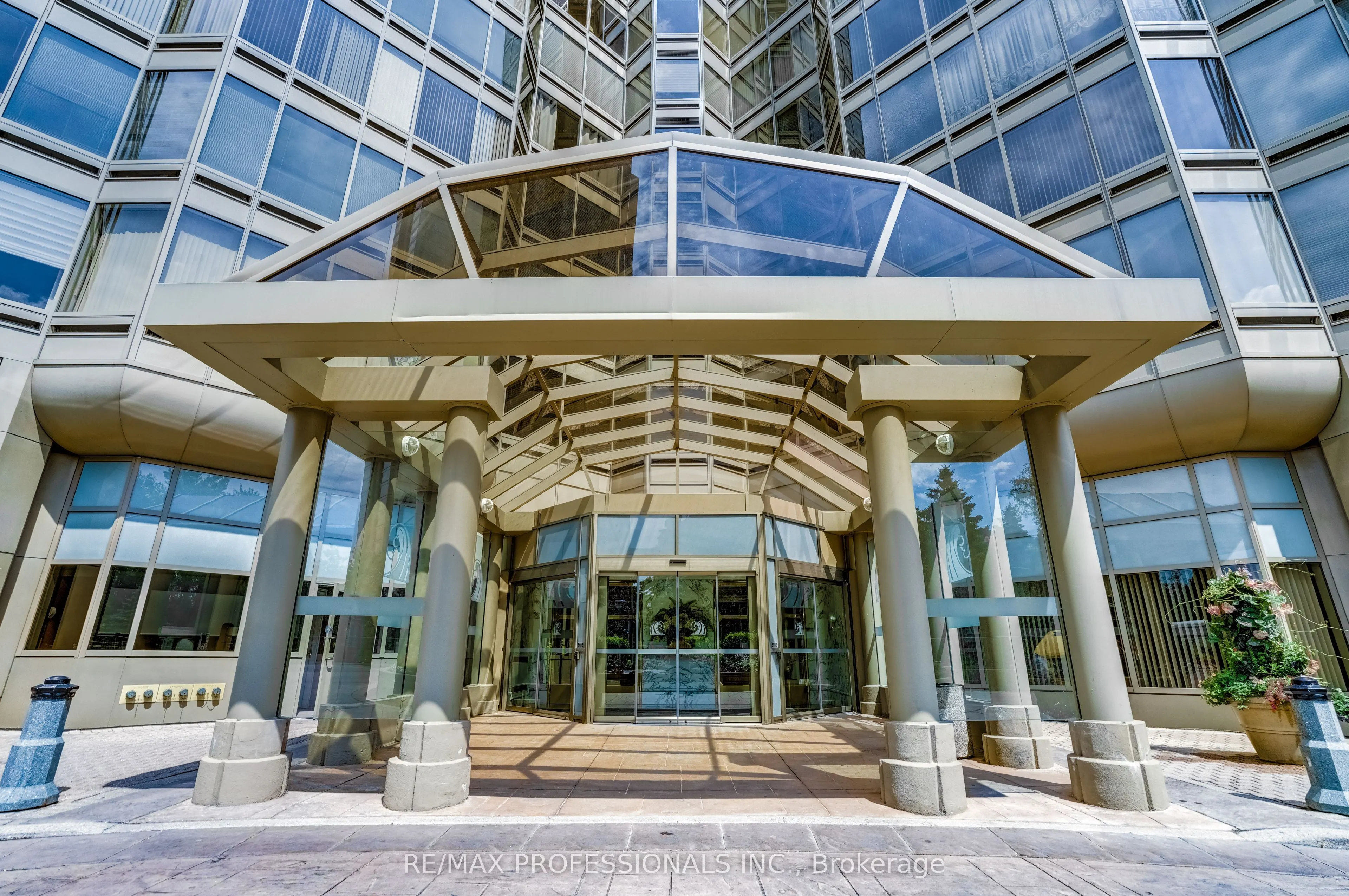 1 Palace Pier Court, #1108