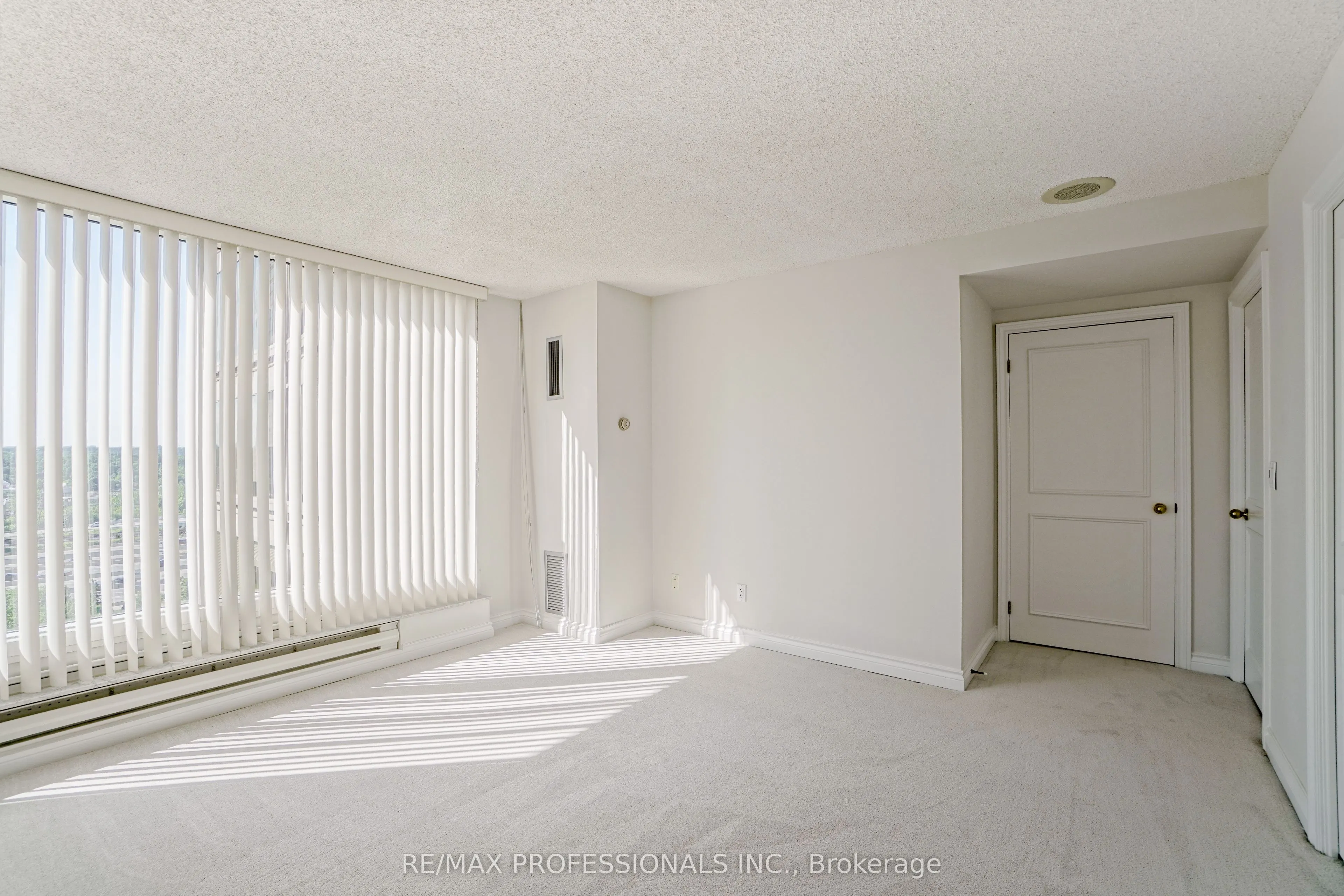1 Palace Pier Court, #1108