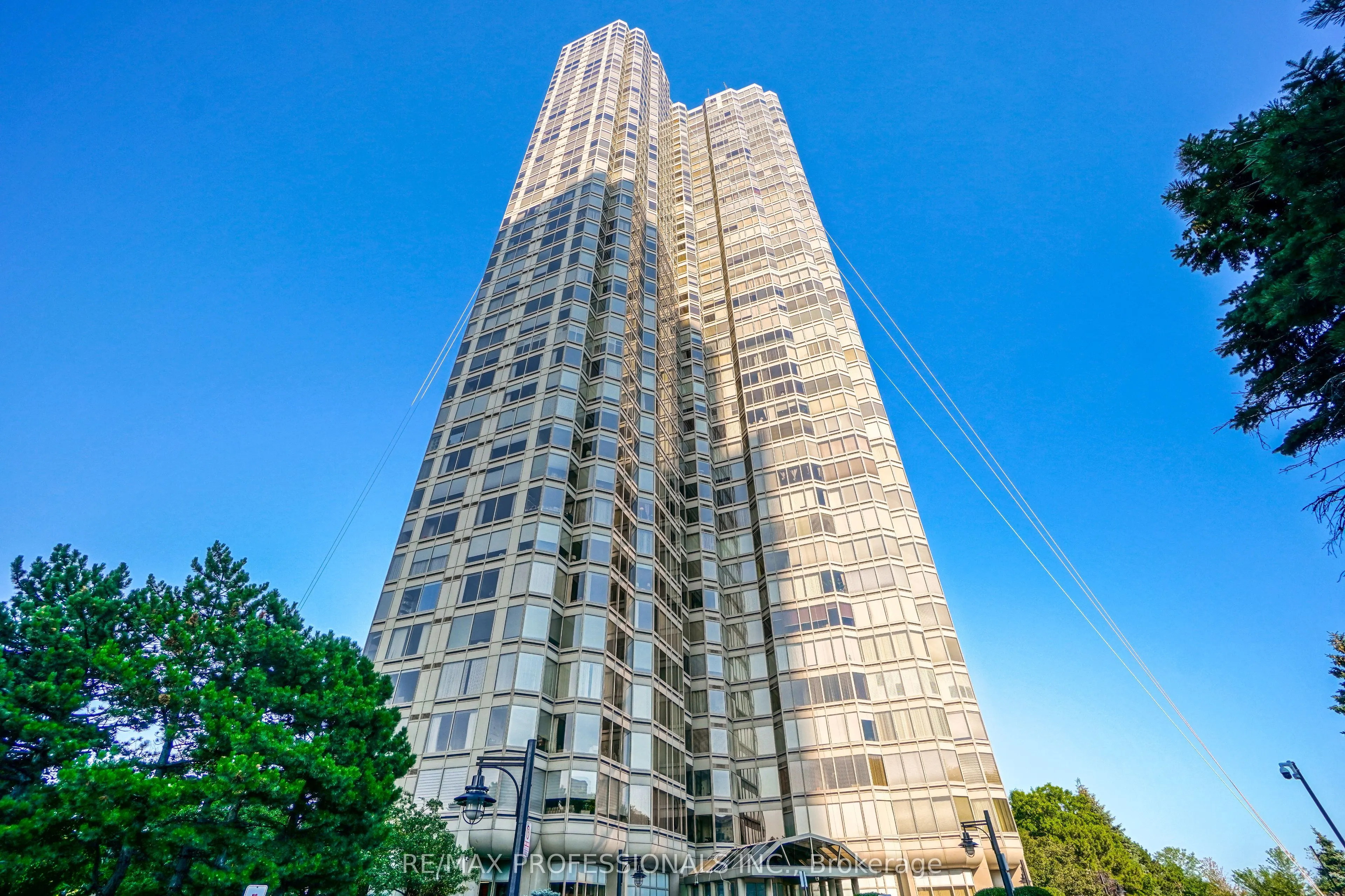 1 Palace Pier Court, #1108