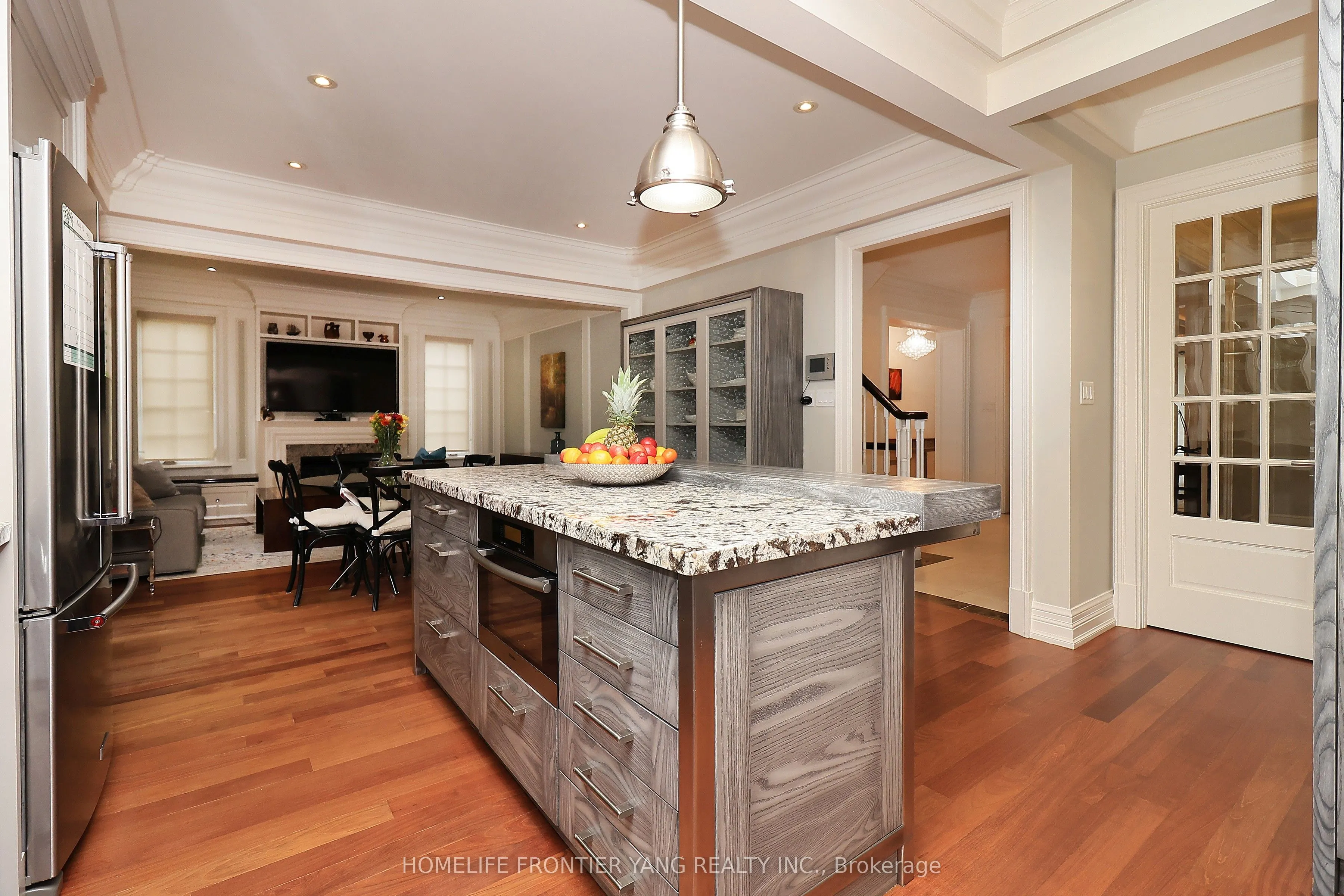 55 Burrows Avenue