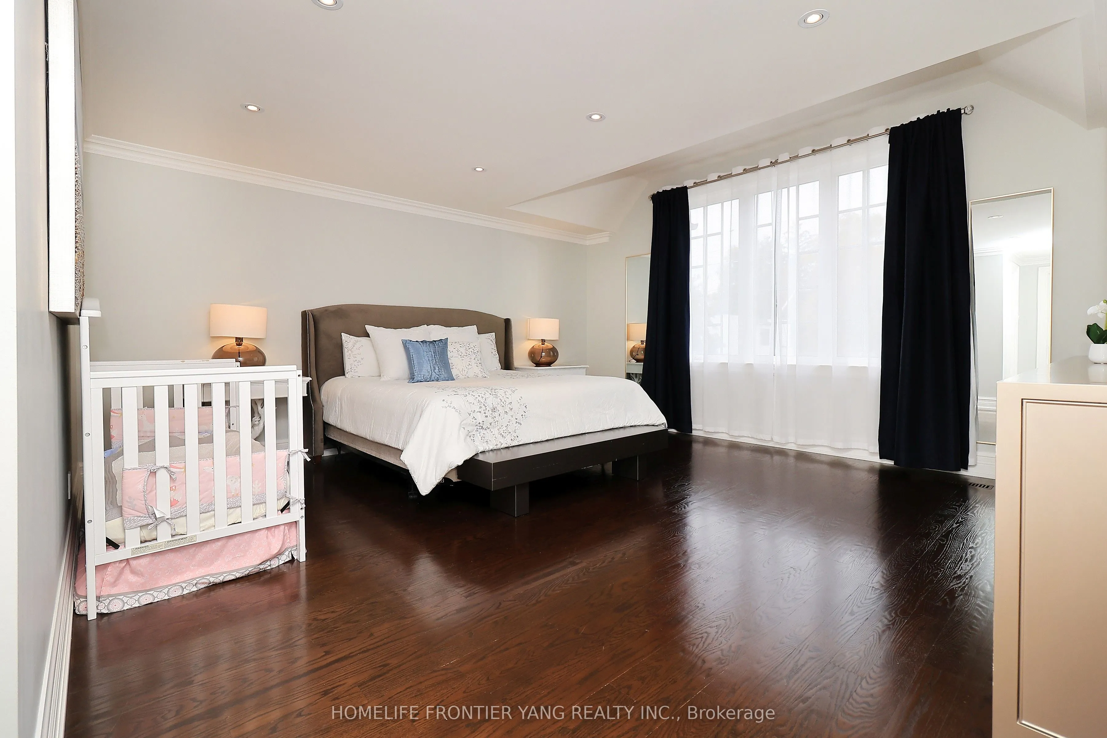 55 Burrows Avenue