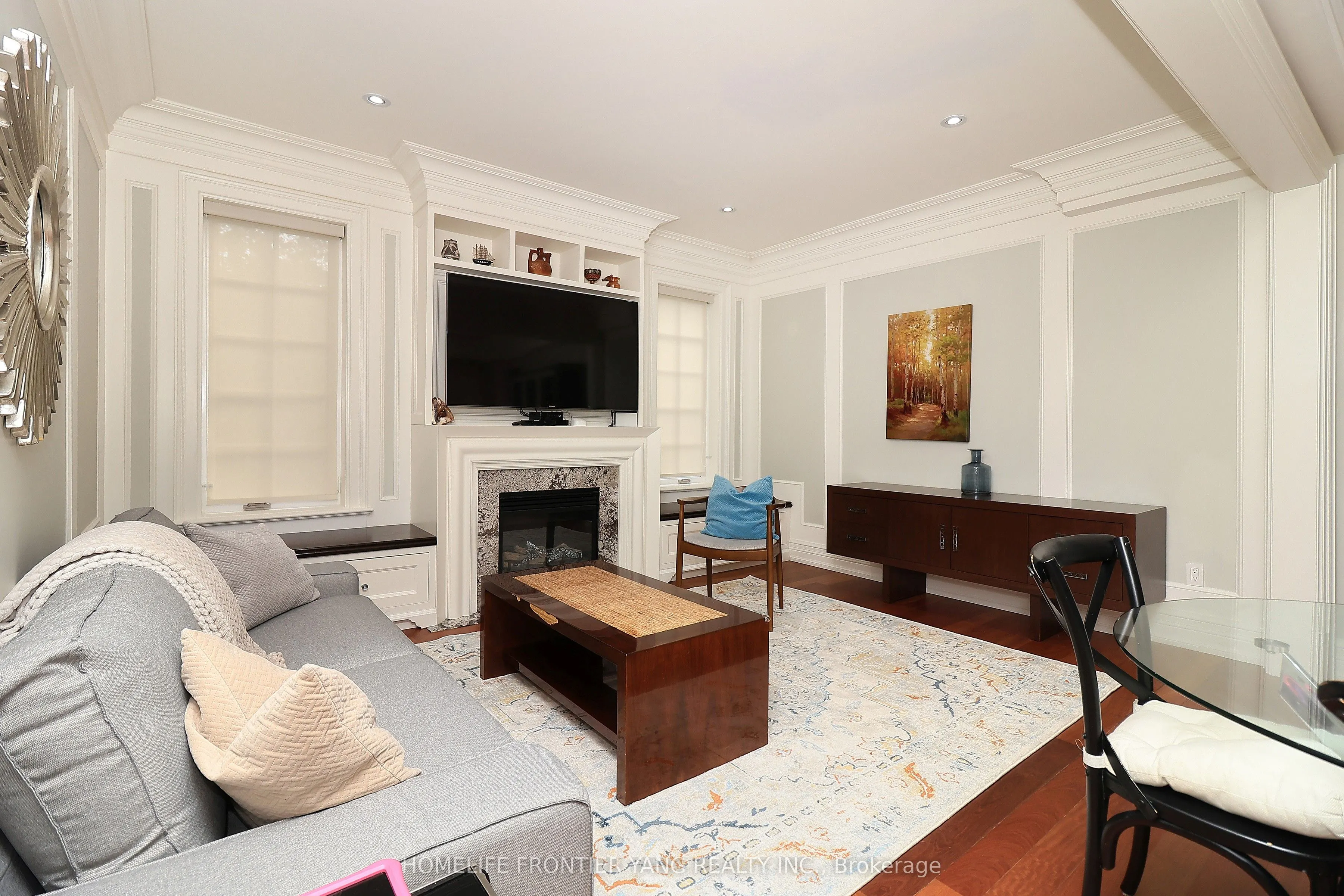 55 Burrows Avenue