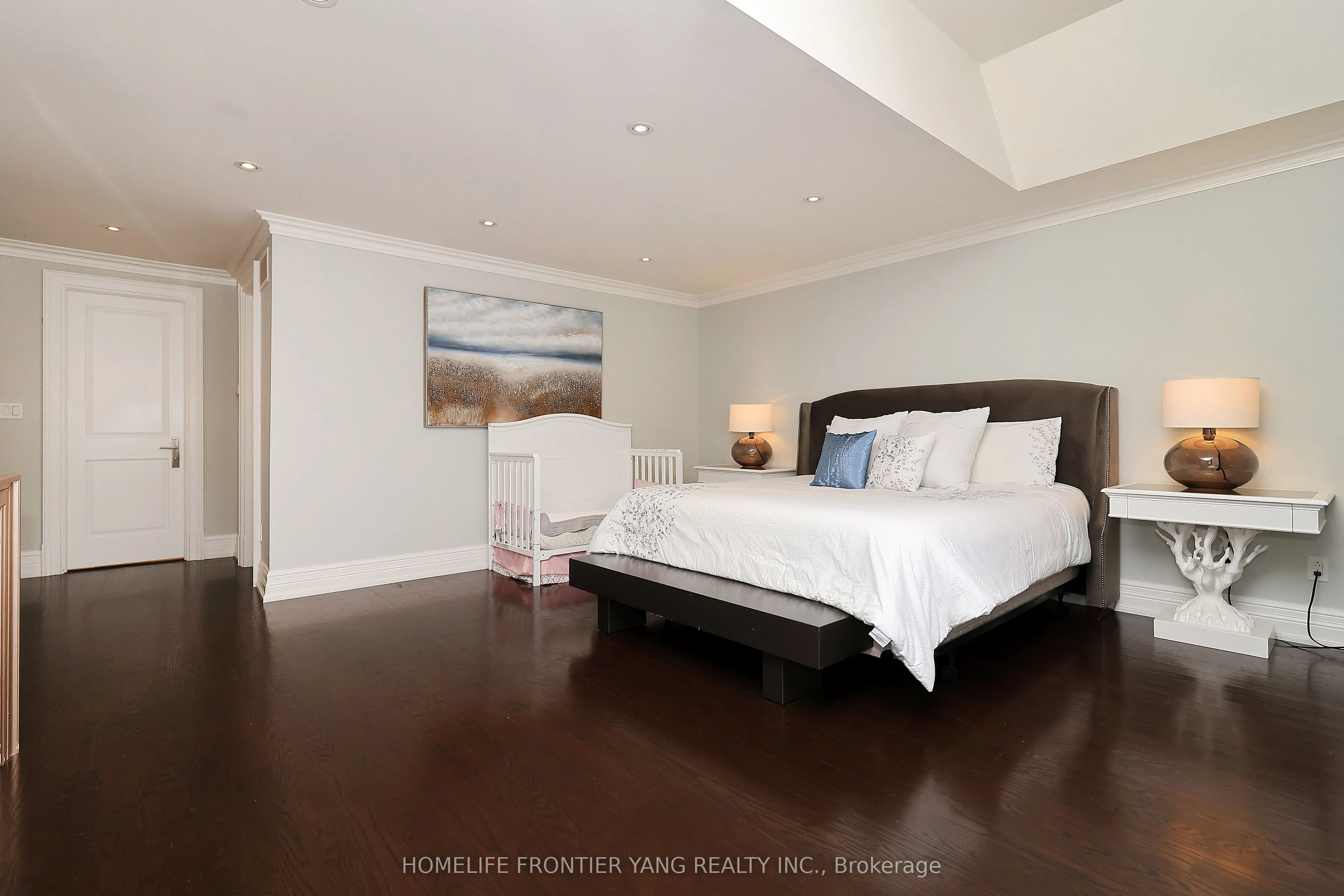 55 Burrows Avenue