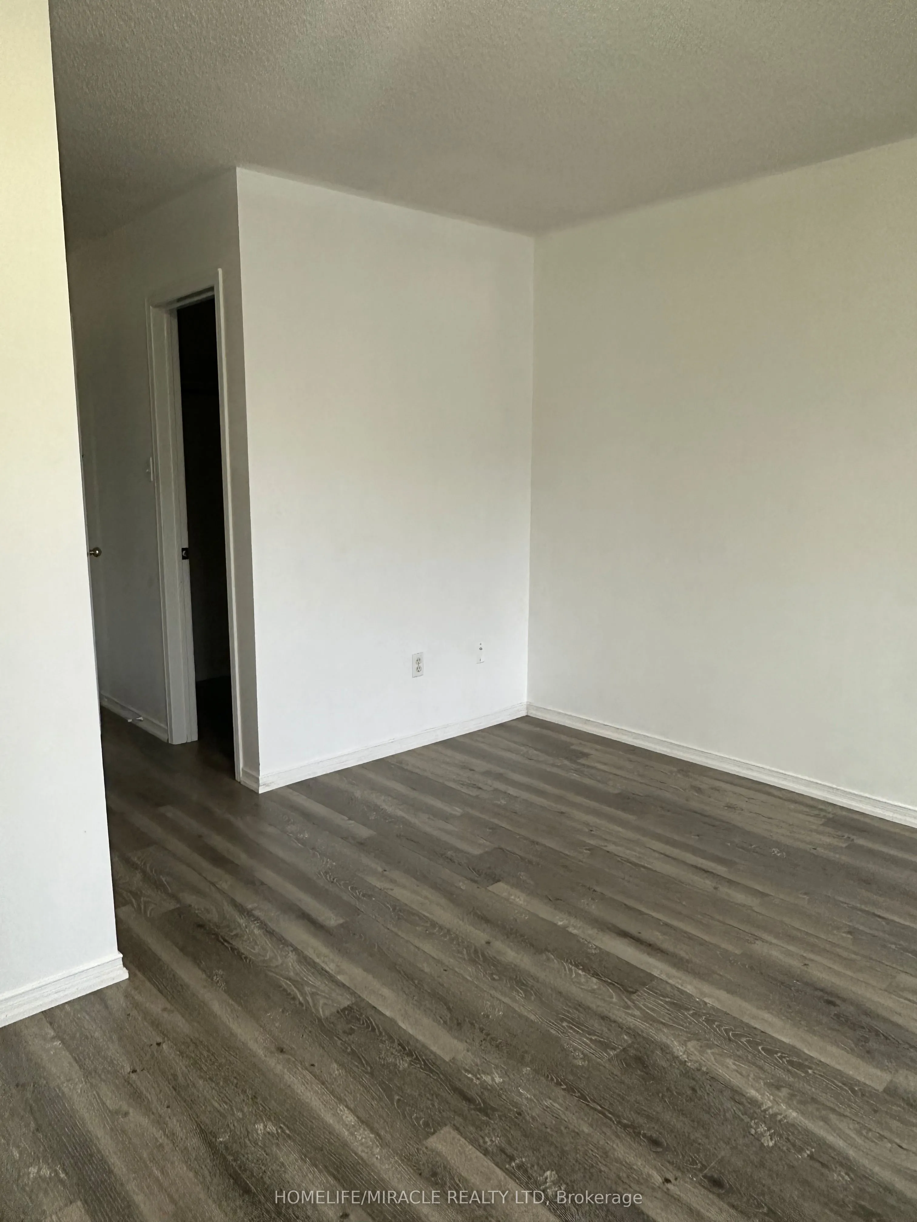 6 Sinclair Court, #6