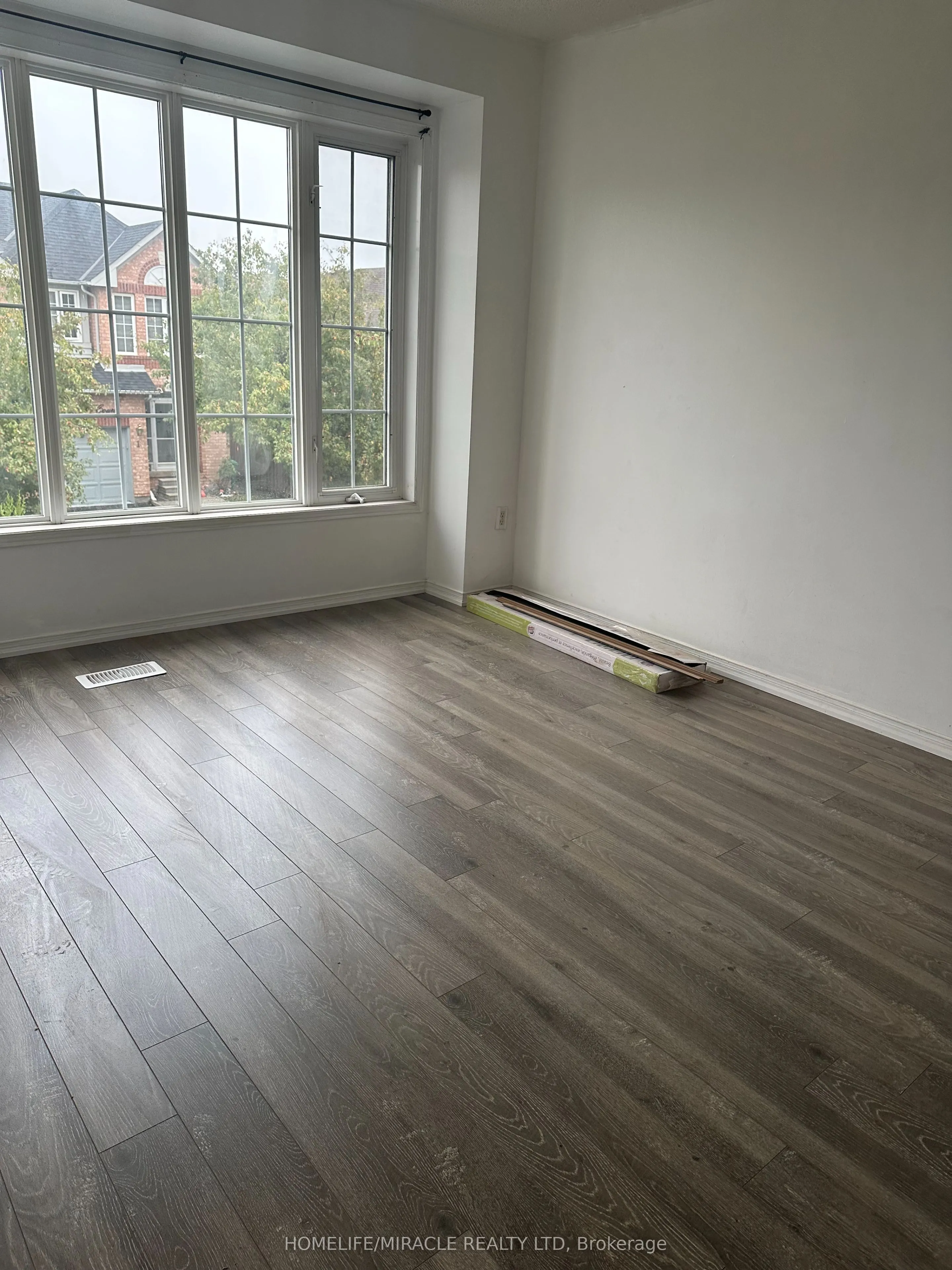 6 Sinclair Court, #6