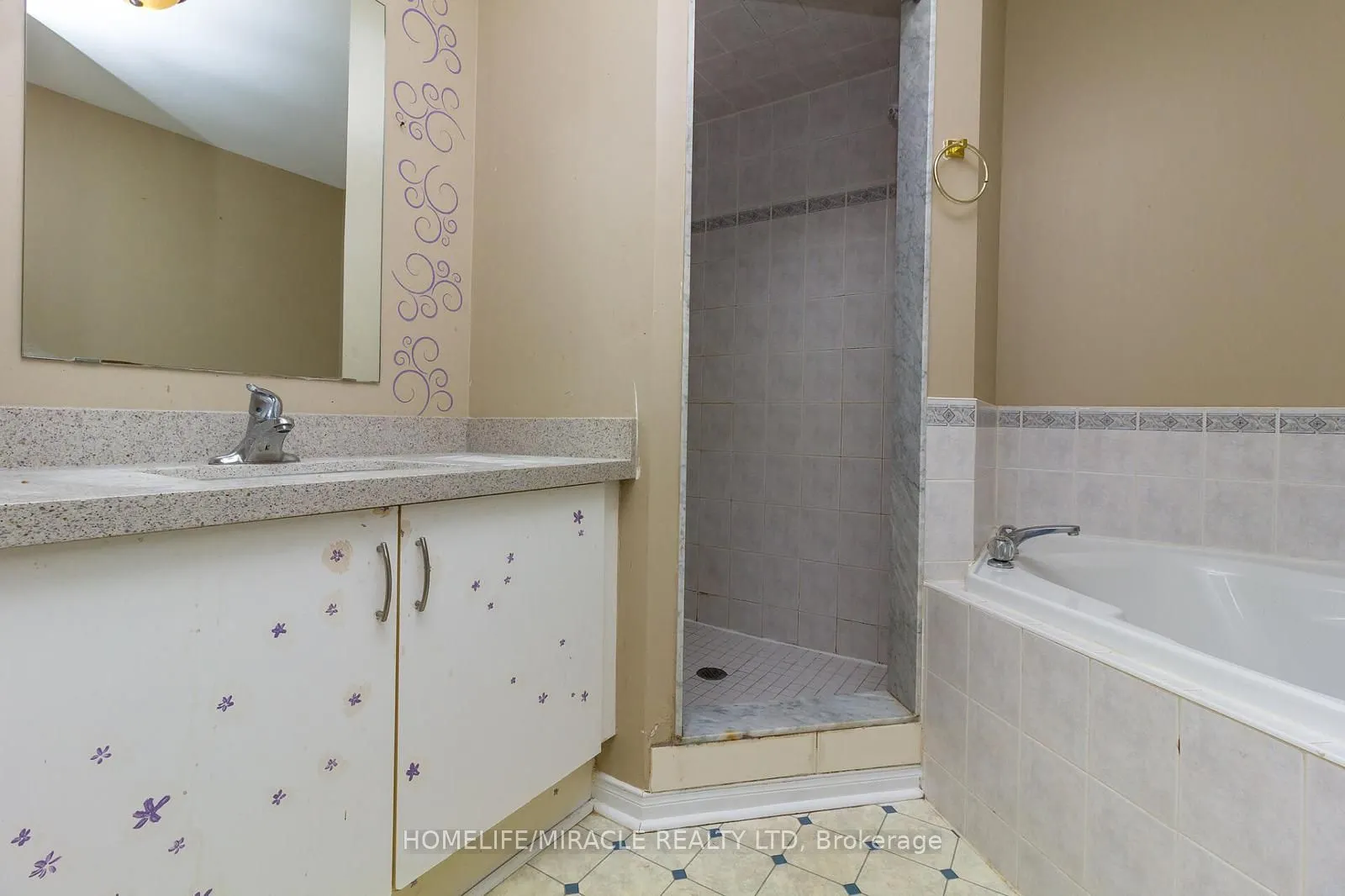 6 Sinclair Court, #6