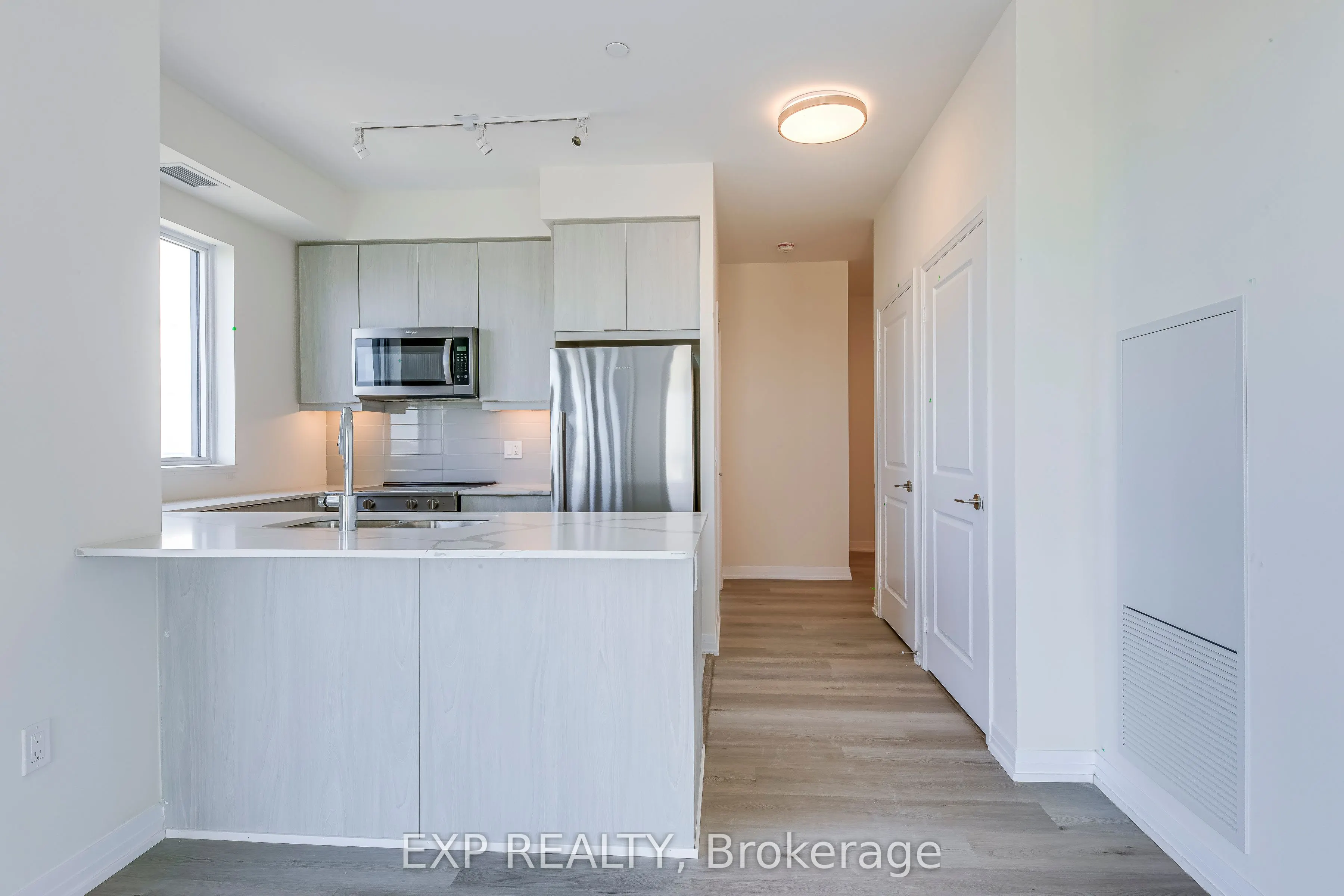 15 Watergarden Drive, #3608