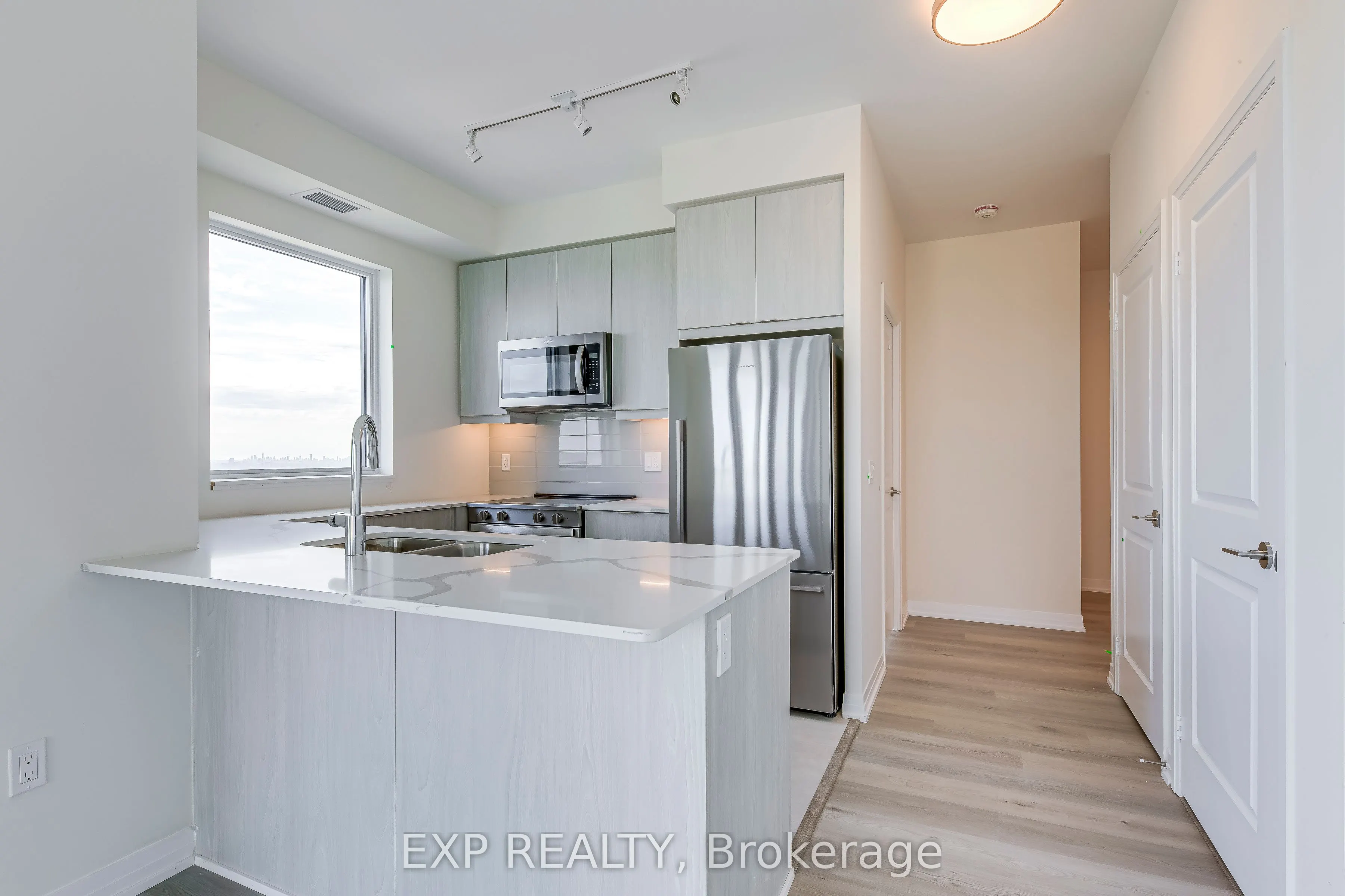 15 Watergarden Drive, #3608